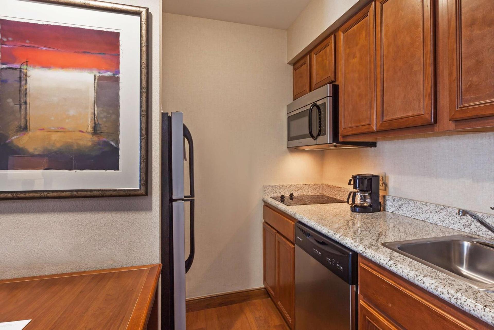 Homewood Suites Laredo at Mall Del Norte photo 44