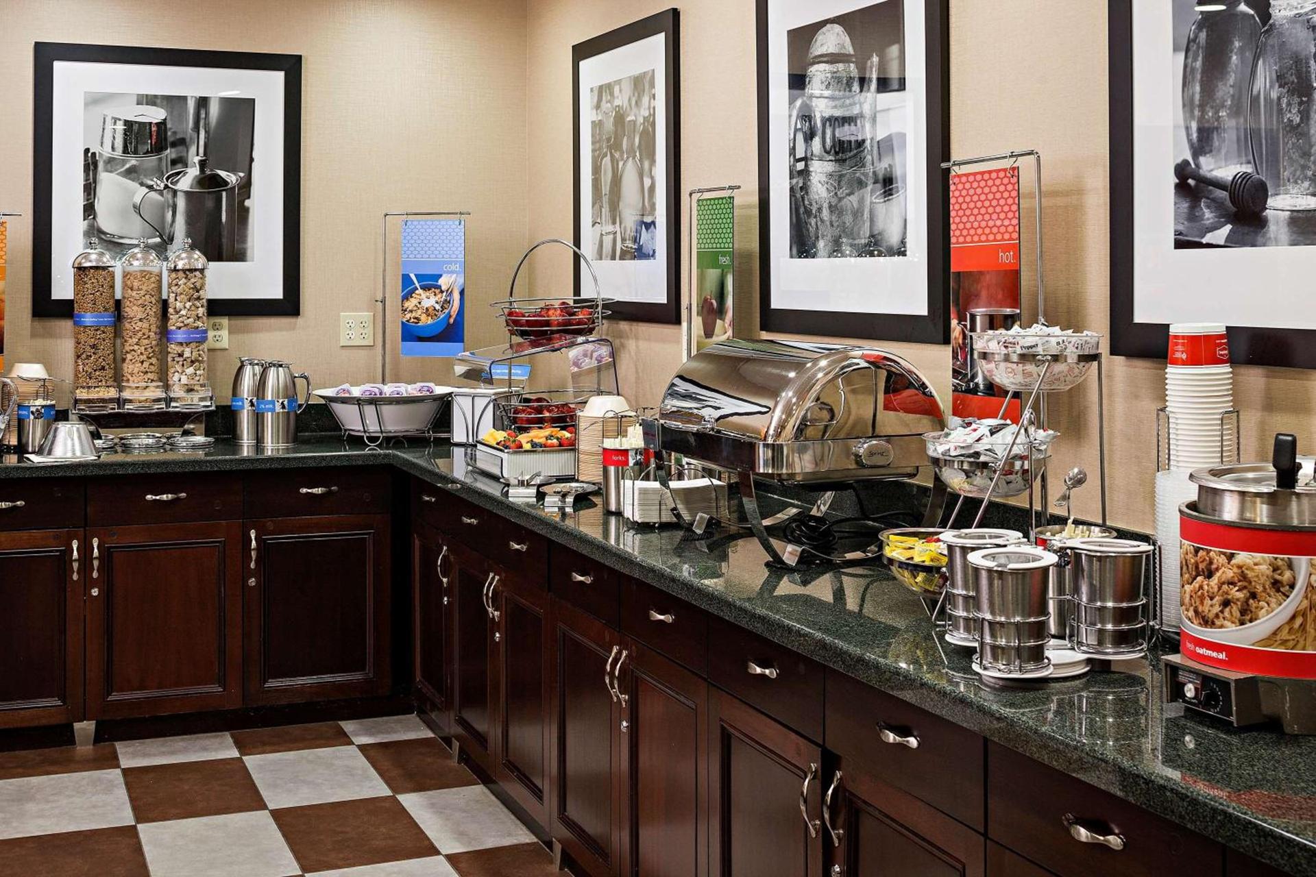 Hampton Inn Littleton photo 12