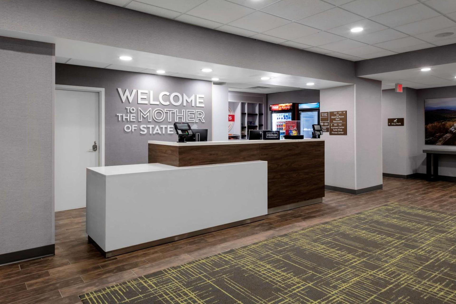 Hampton Inn Gretna - Smith Mountain Lake photo 5