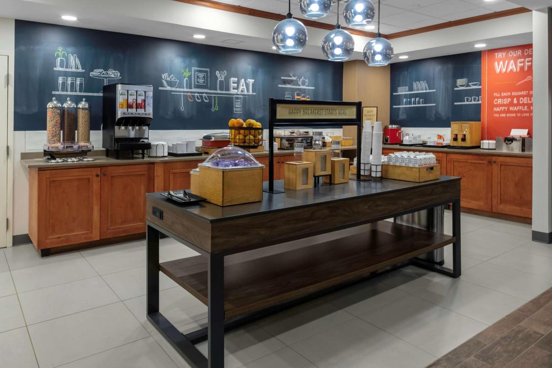 Hampton Inn Gretna - Smith Mountain Lake photo 10