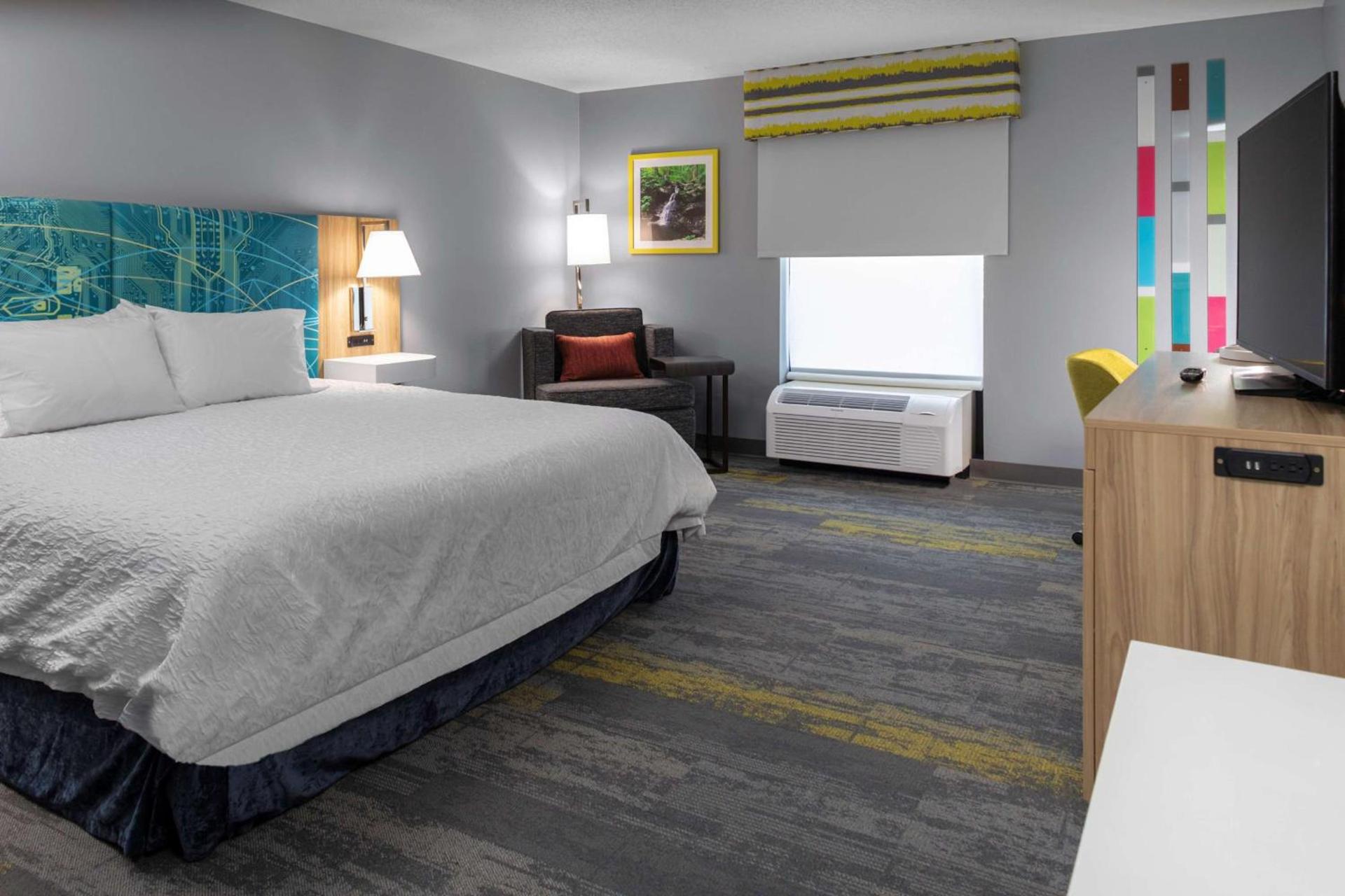 Hampton Inn Gretna - Smith Mountain Lake photo 14