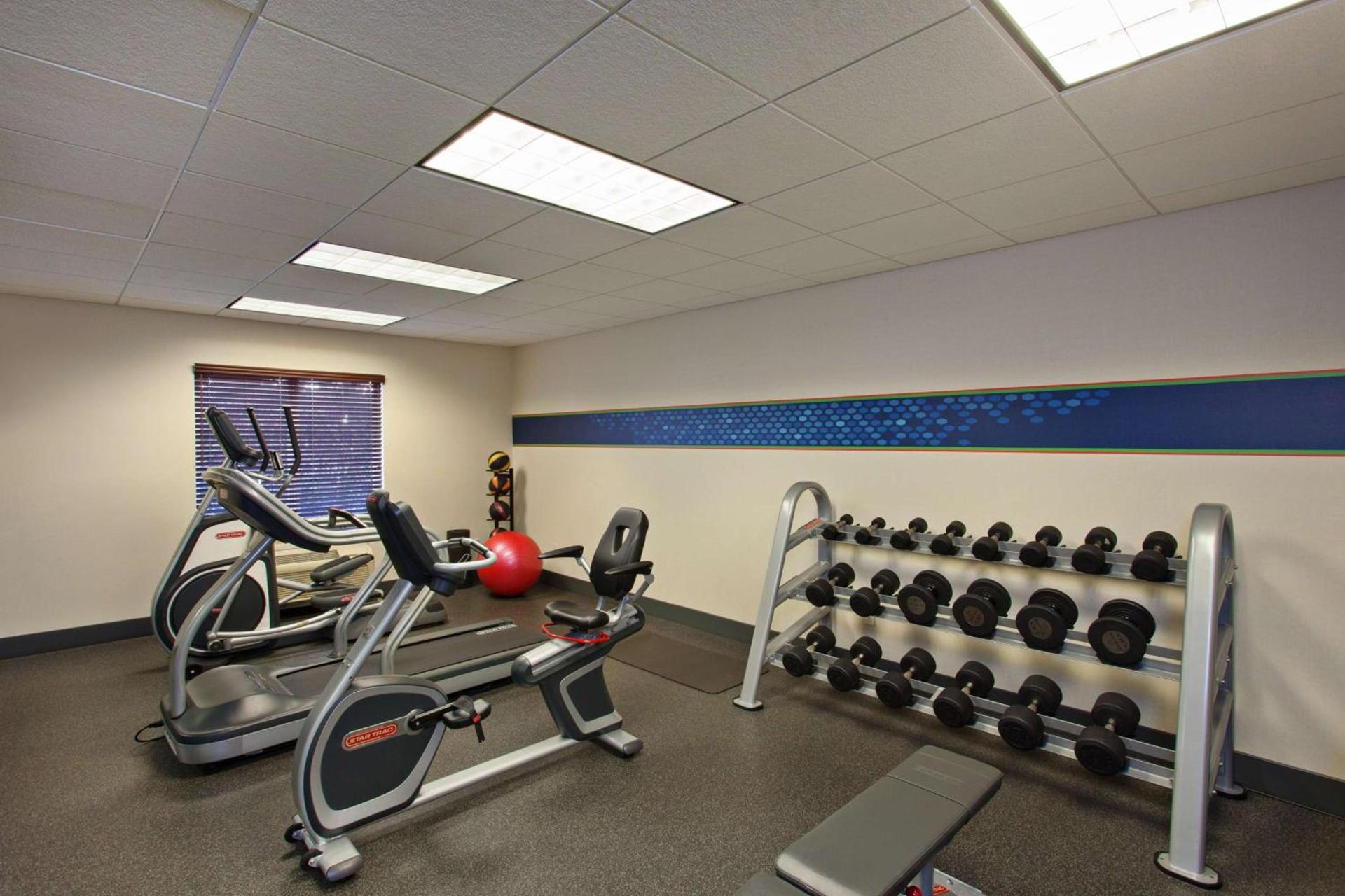 Hampton Inn and Suites Merced photo 7