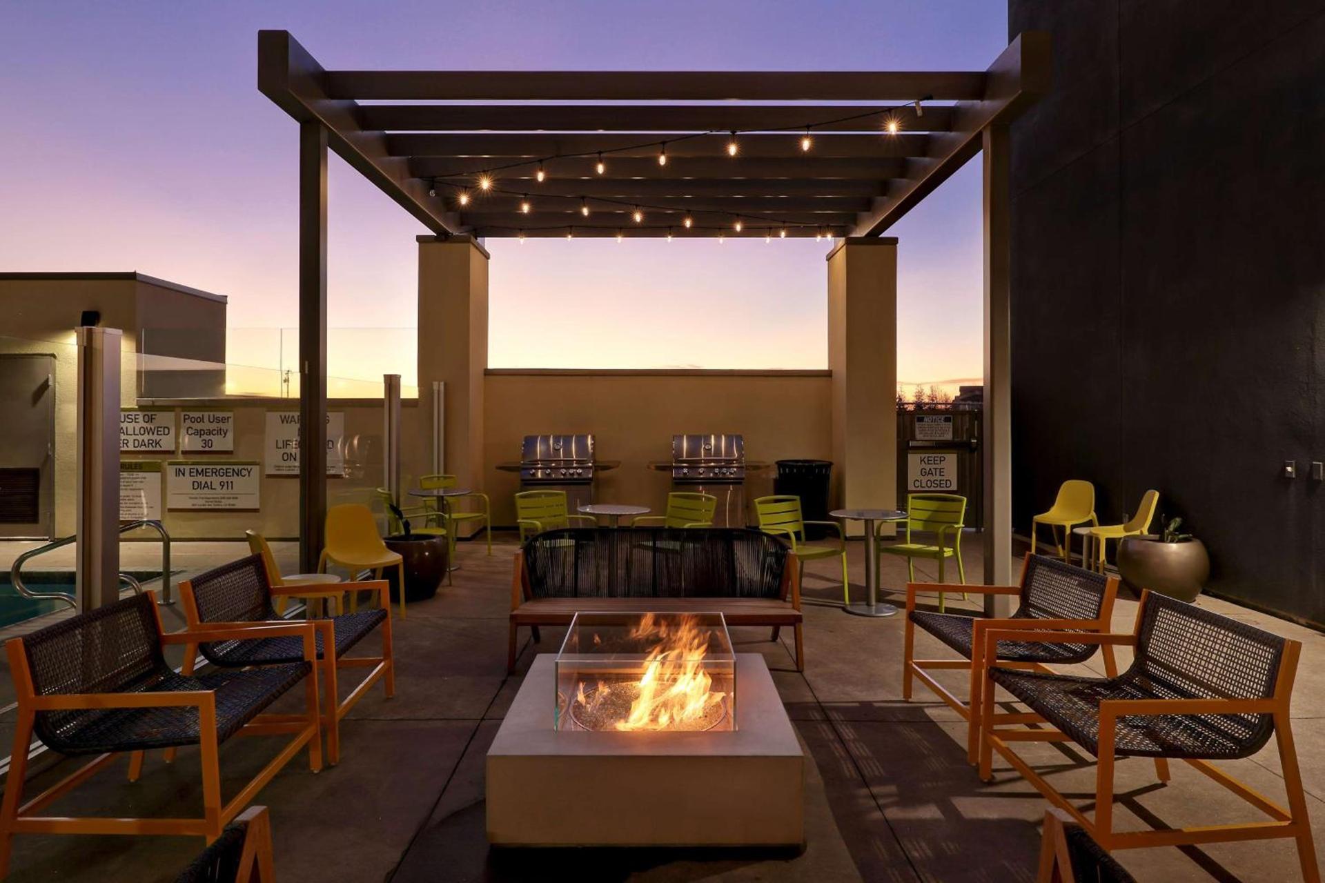 Home2 Suites By Hilton Turlock, Ca photo 4