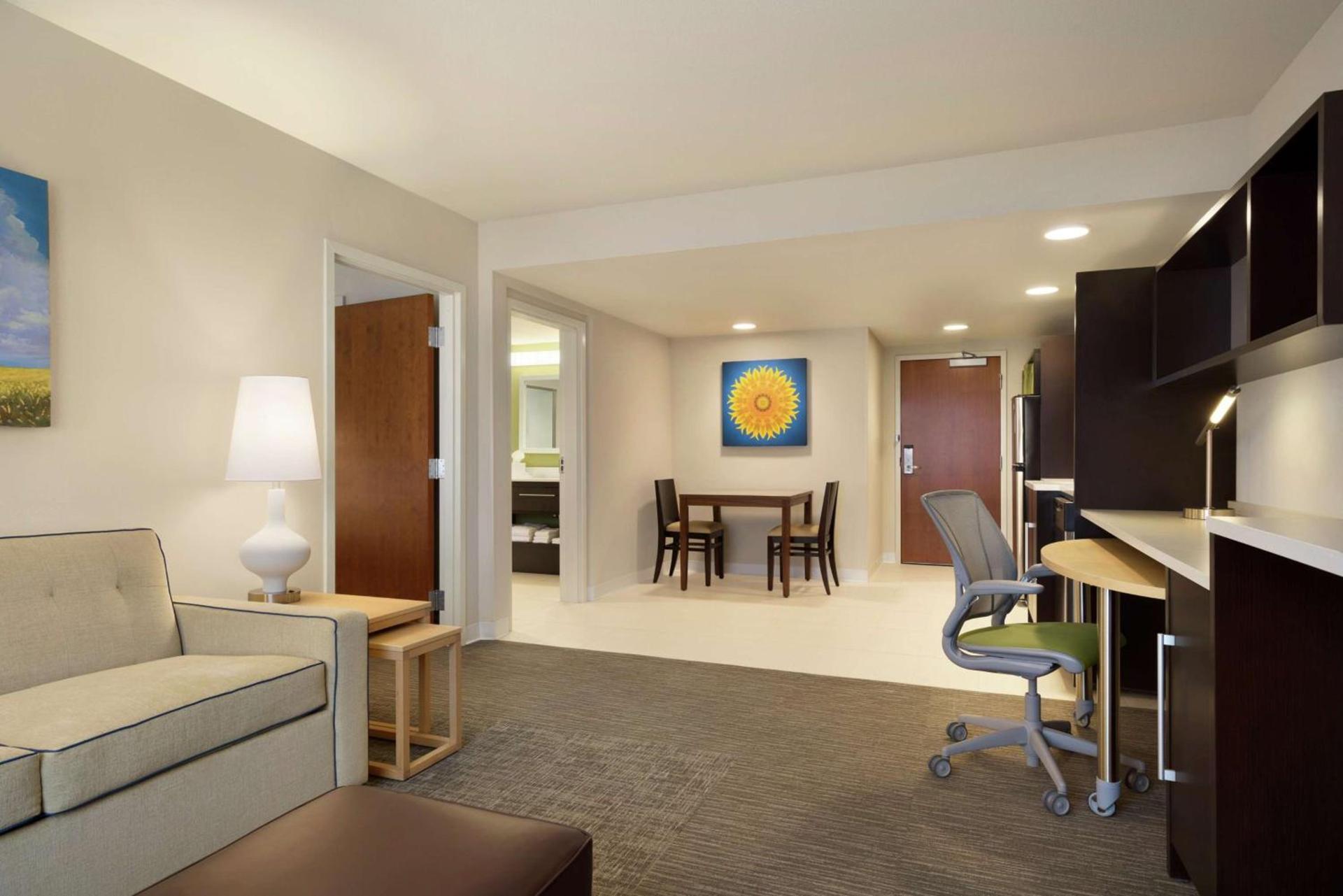 Home2 Suites By Hilton Leavenworth Downtown photo 17
