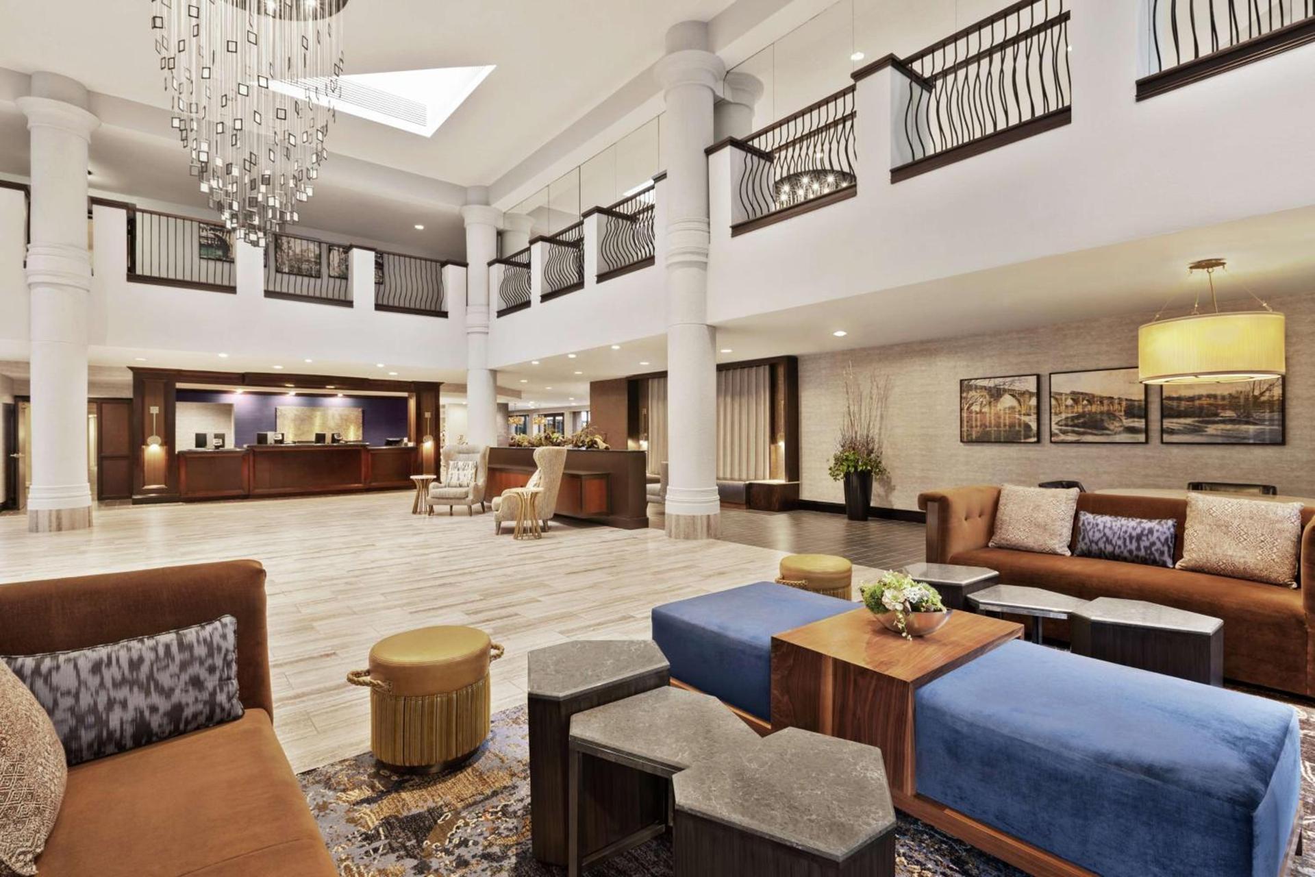 DoubleTree by Hilton McLean Tysons photo 4