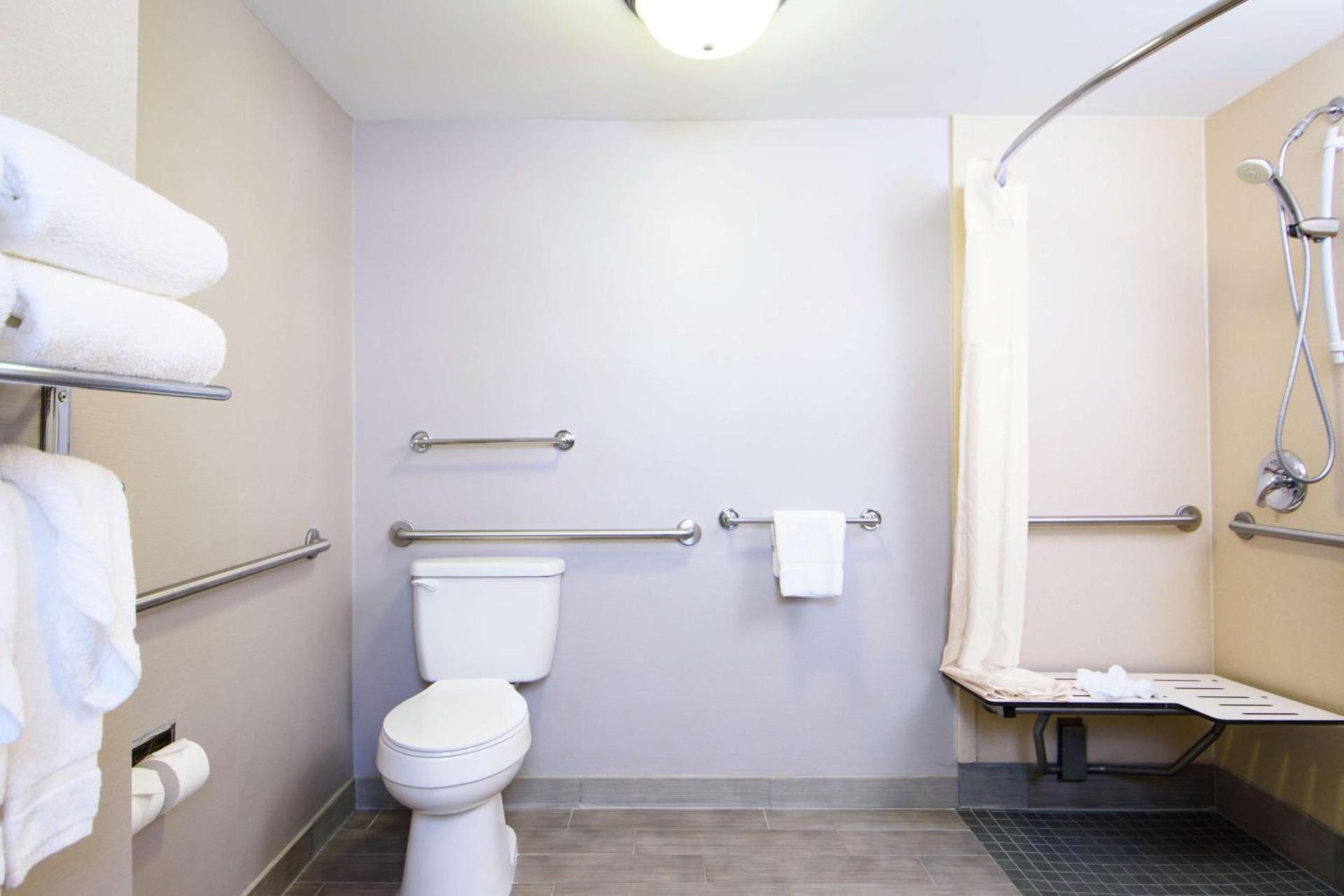 Hilton Garden Inn Independence photo 20