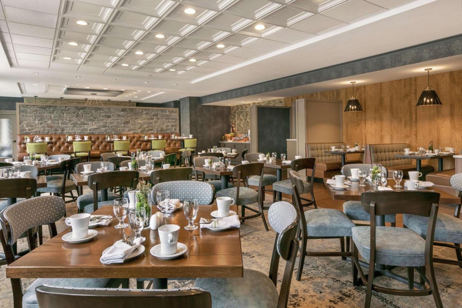 DoubleTree by Hilton McLean Tysons photo 12