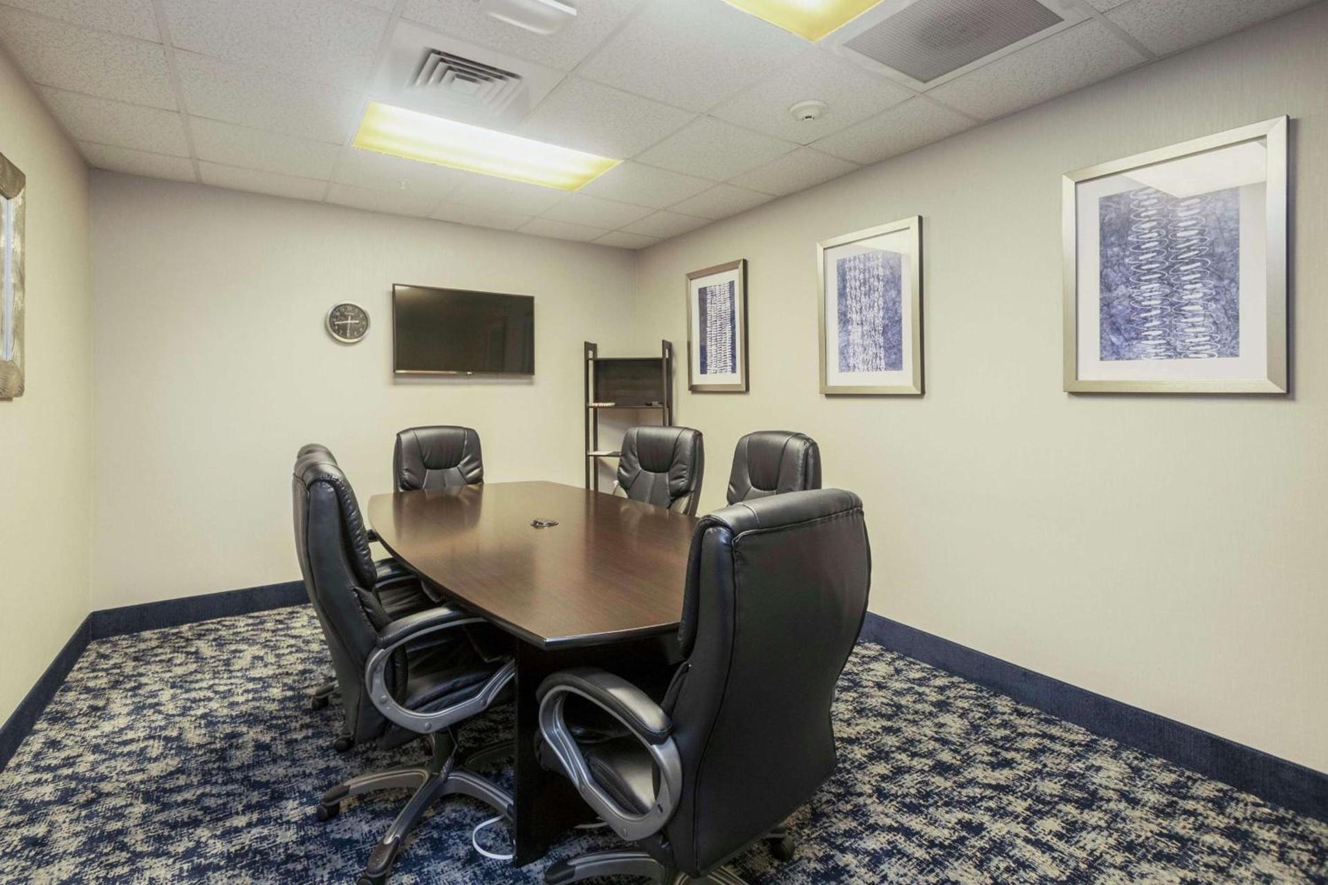 Hampton Inn & Suites Orlando-Apopka photo 1