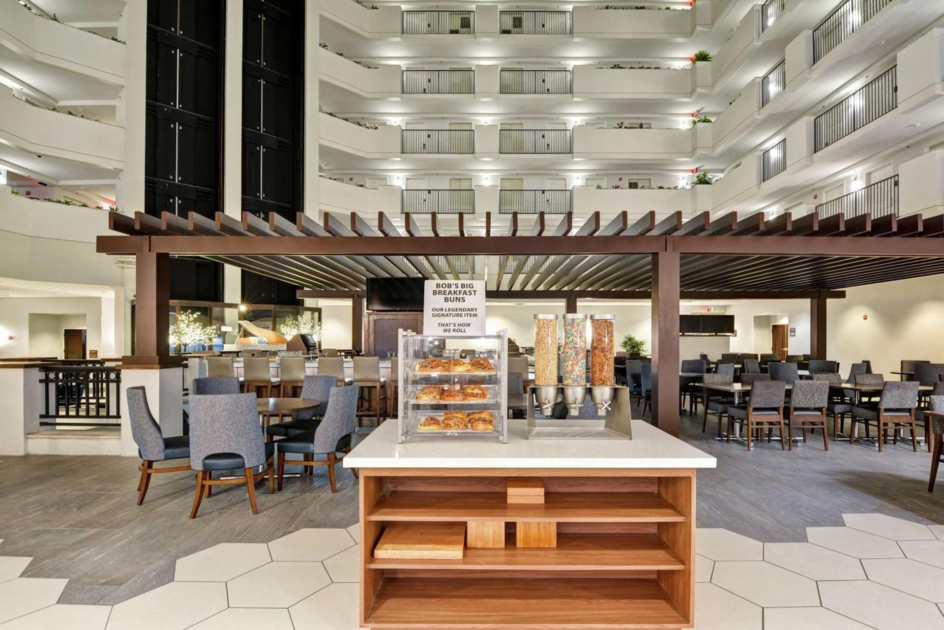 Embassy Suites by Hilton Orlando Downtown photo 9
