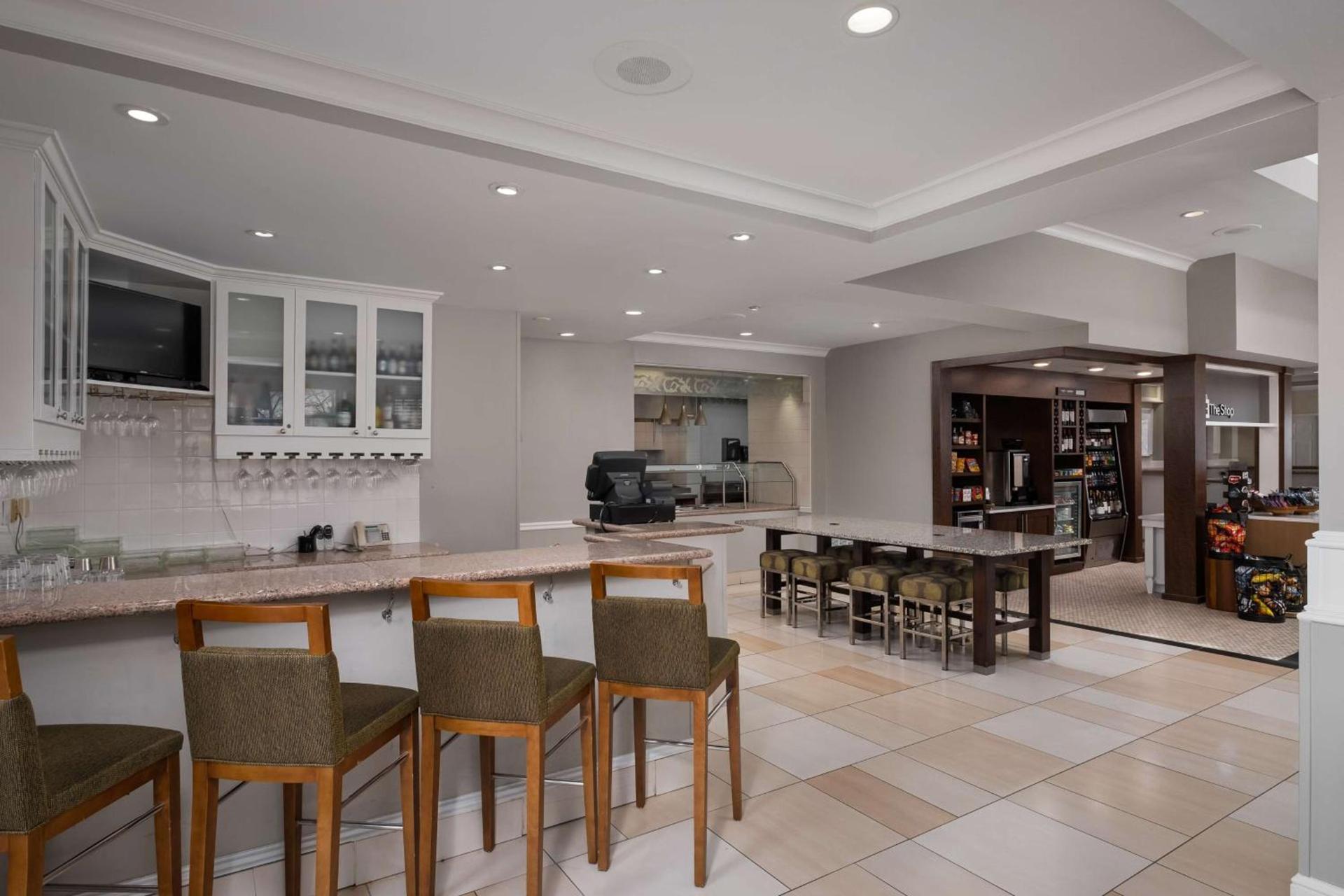 Hilton Garden Inn Overland Park photo 6