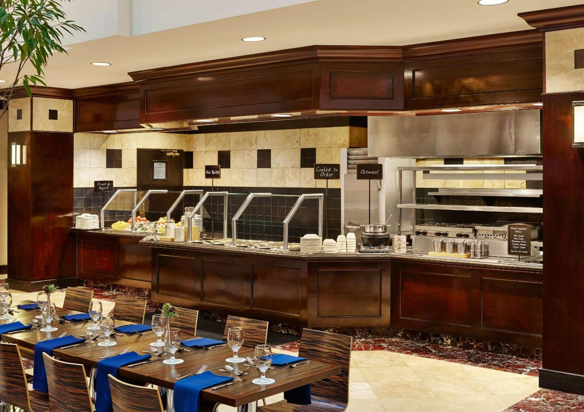 Embassy Suites by Hilton Orlando Downtown photo 13