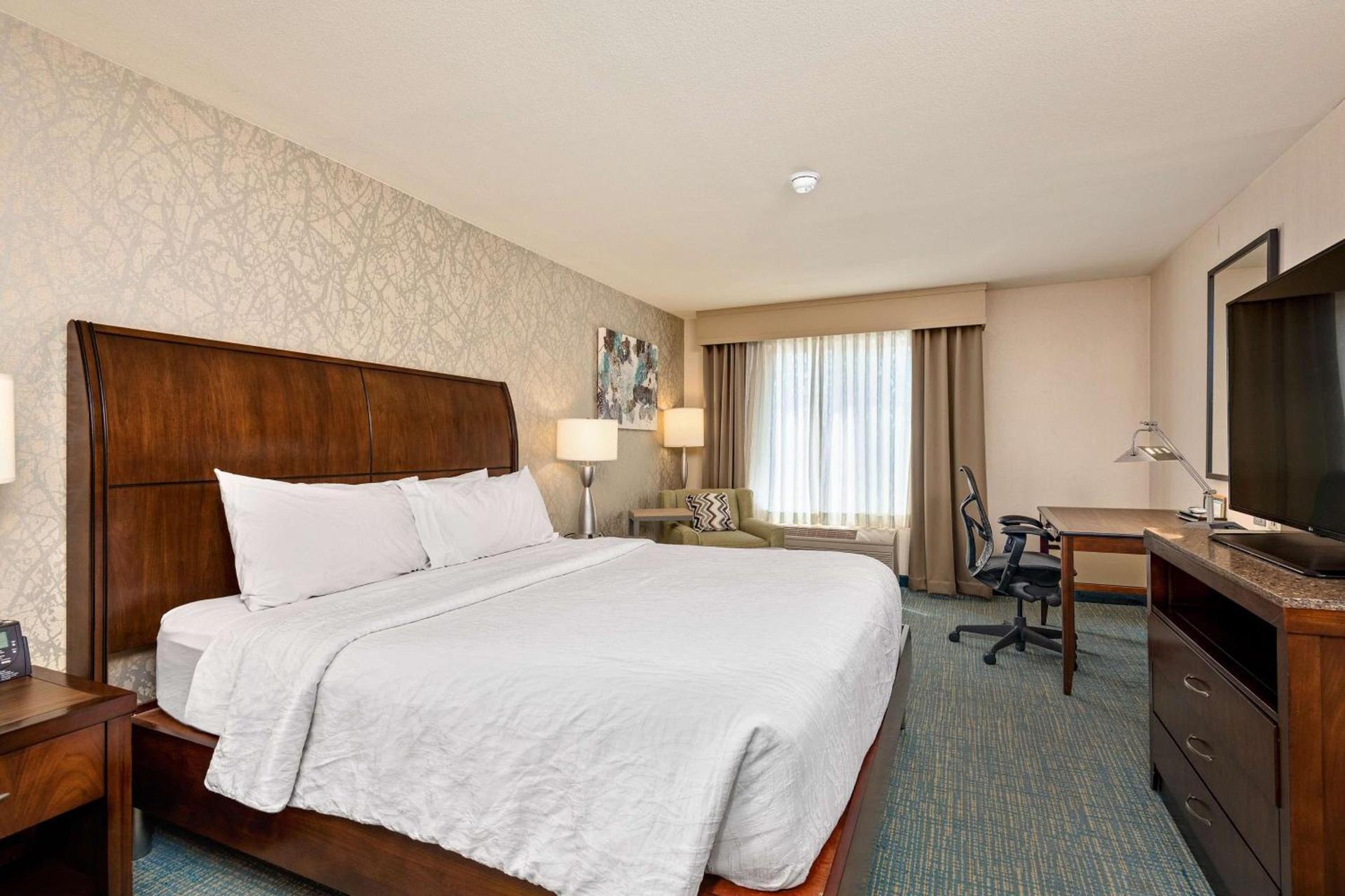 Hilton Garden Inn Overland Park photo 19