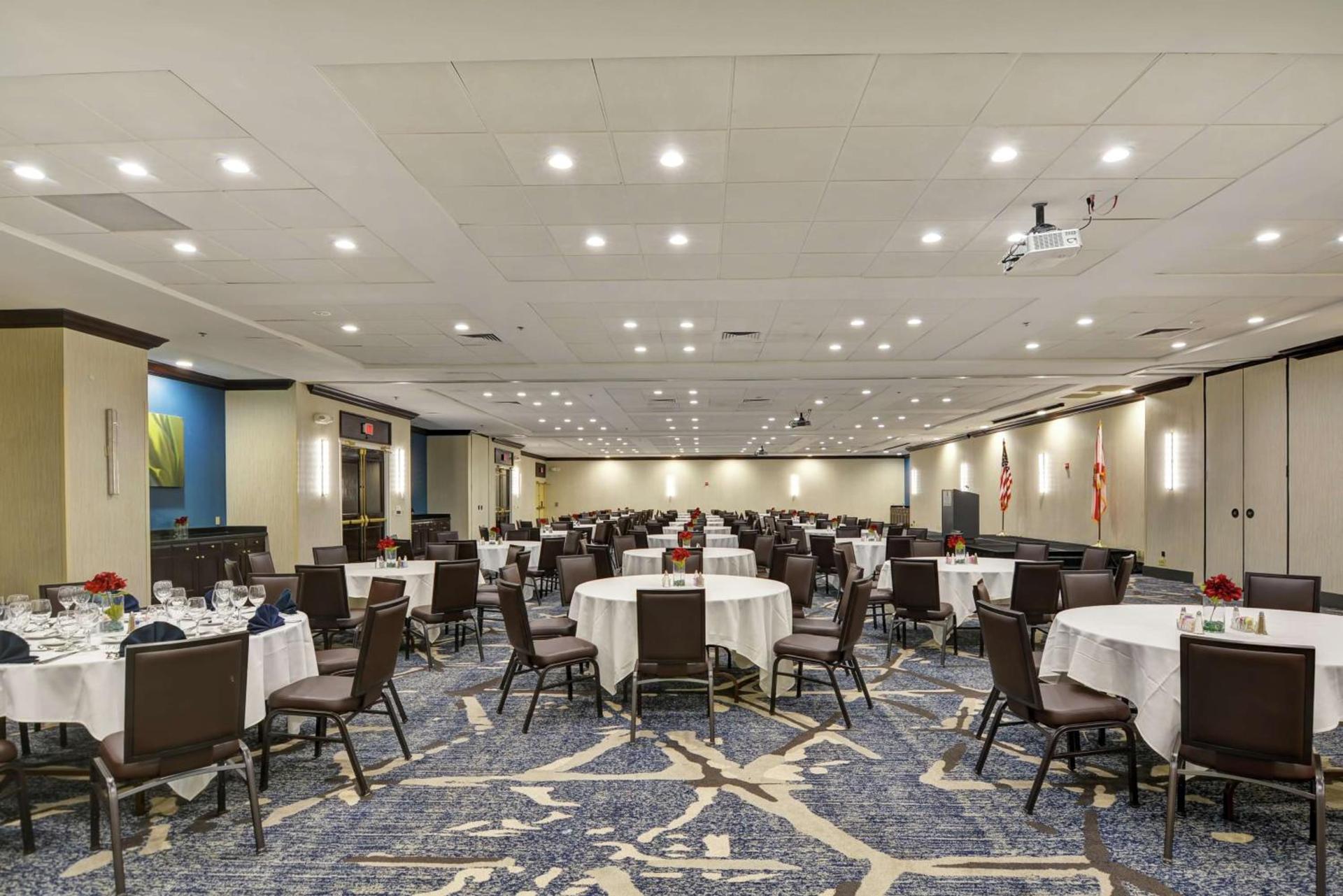 Embassy Suites by Hilton Orlando Downtown photo 43