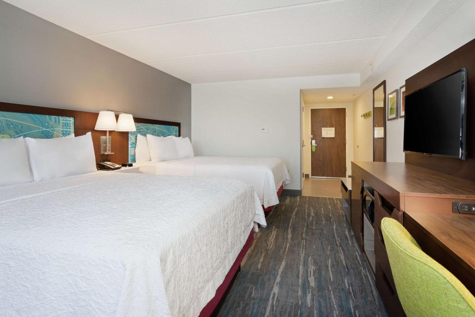 Hampton Inn & Suites Orlando International Drive North photo 28