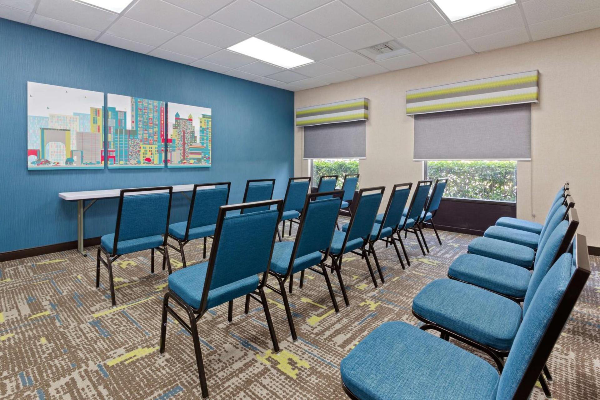Hampton Inn & Suites Orlando International Drive North photo 36
