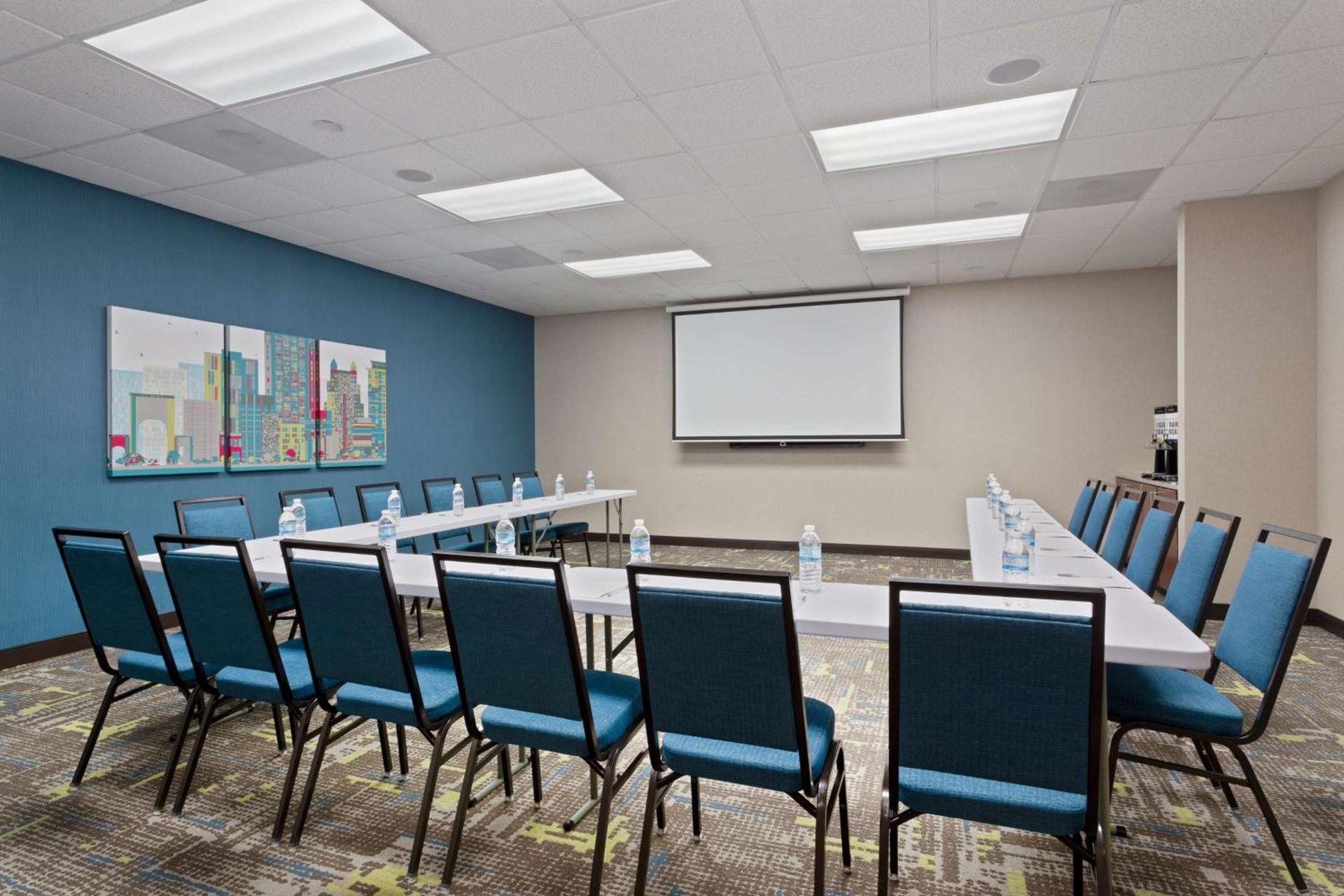 Hampton Inn & Suites Orlando International Drive North photo 38