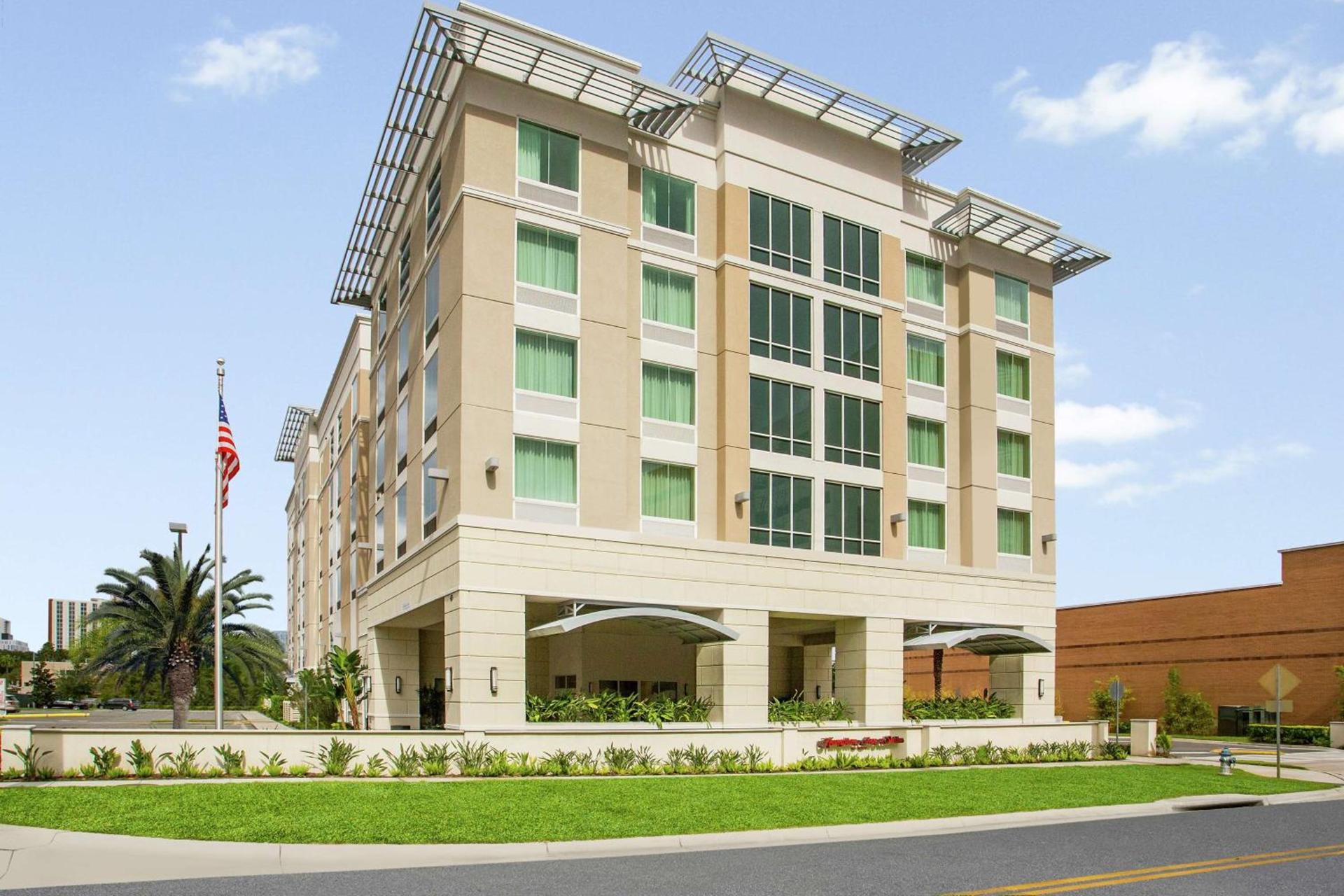 Hampton Inn & Suites Orlando/Downtown South - Medical Center photo 1