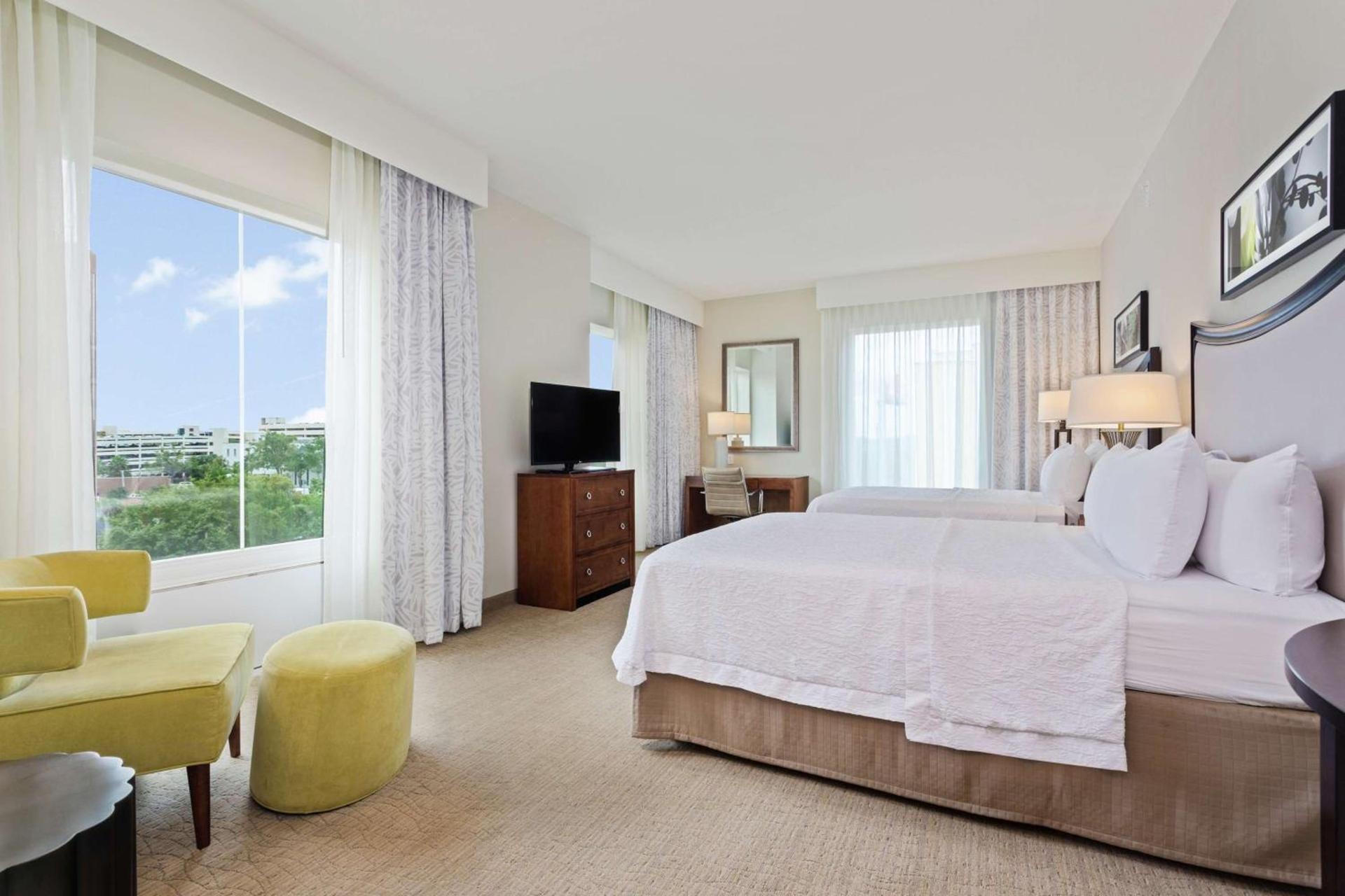 Hampton Inn & Suites Orlando/Downtown South - Medical Center photo 2