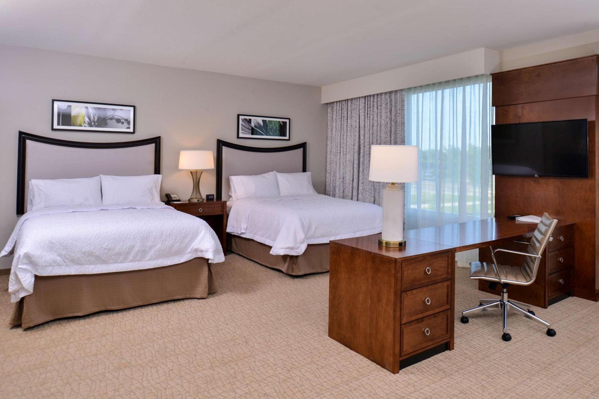Hampton Inn & Suites Orlando/Downtown South - Medical Center photo 11