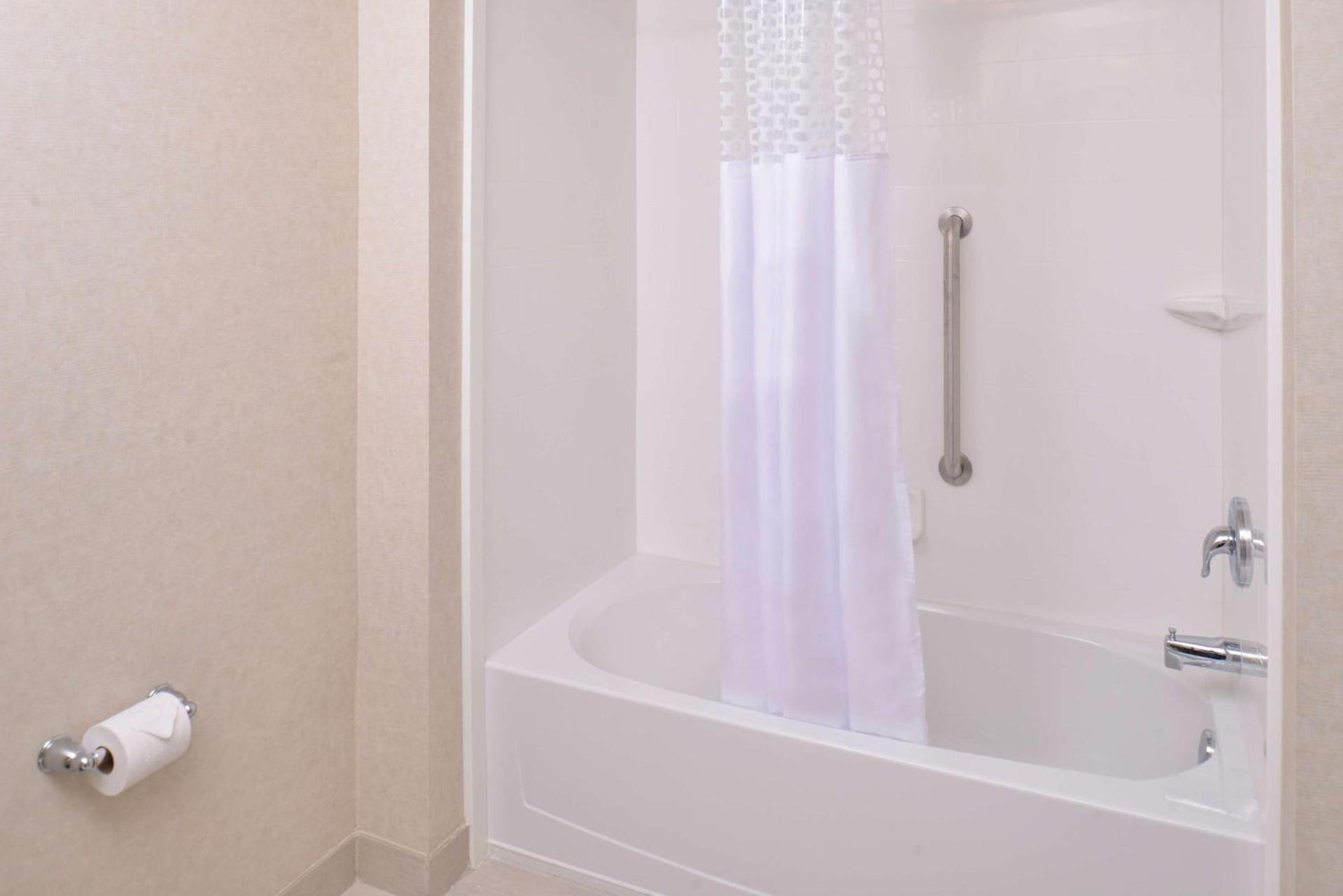 Hampton Inn & Suites Orlando/Downtown South - Medical Center photo 44