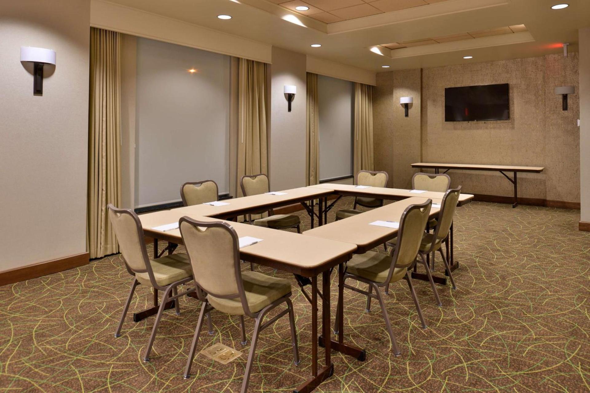 Hampton Inn & Suites Orlando/Downtown South - Medical Center photo 49