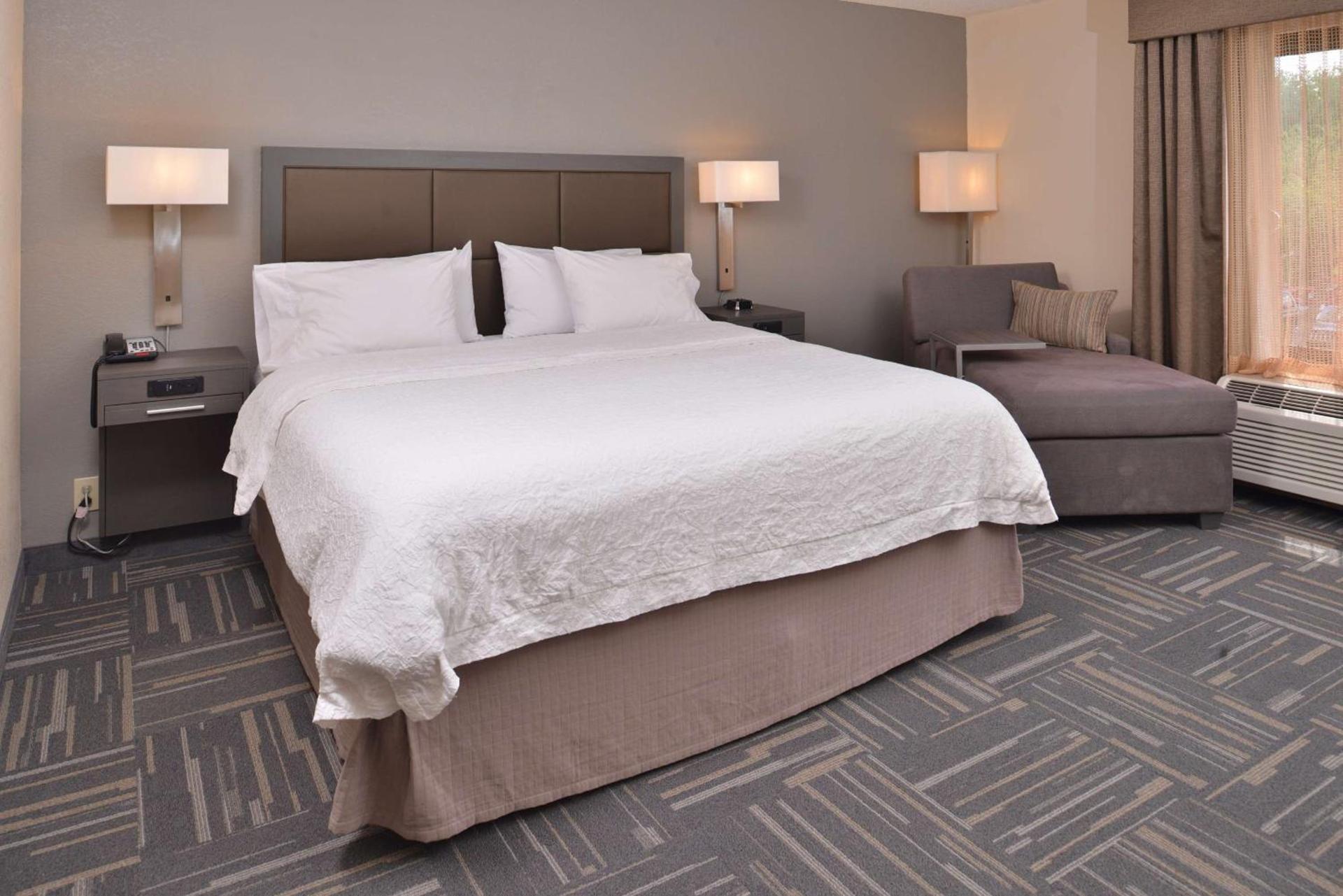 Hampton Inn Closest to Universal Orlando photo 23