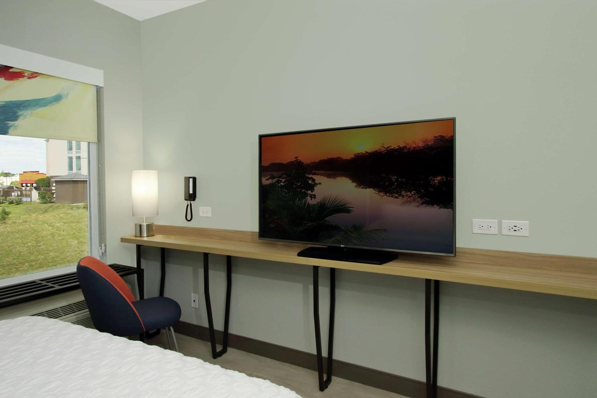 Tru By Hilton Meridian photo 22