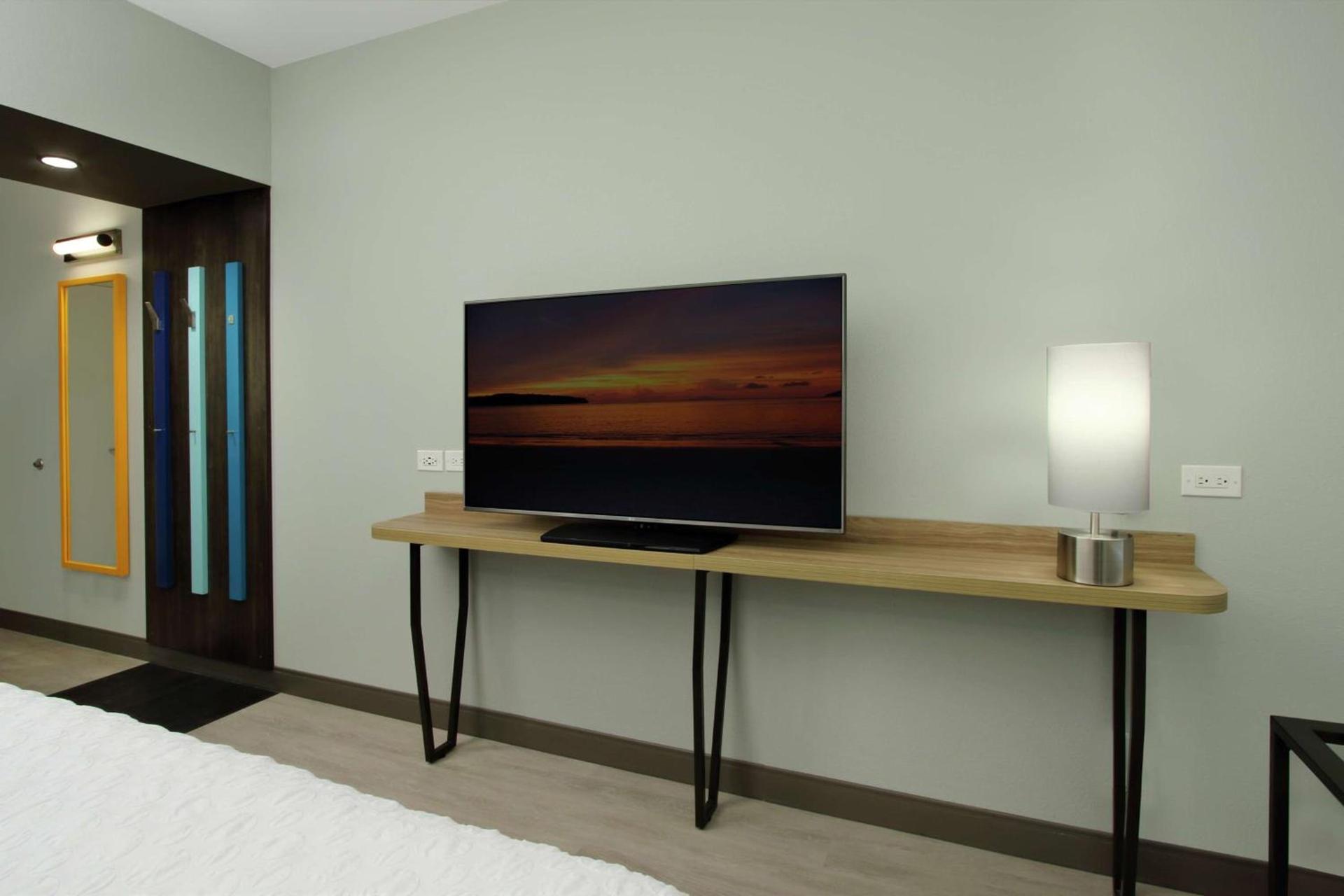 Tru By Hilton Meridian photo 26