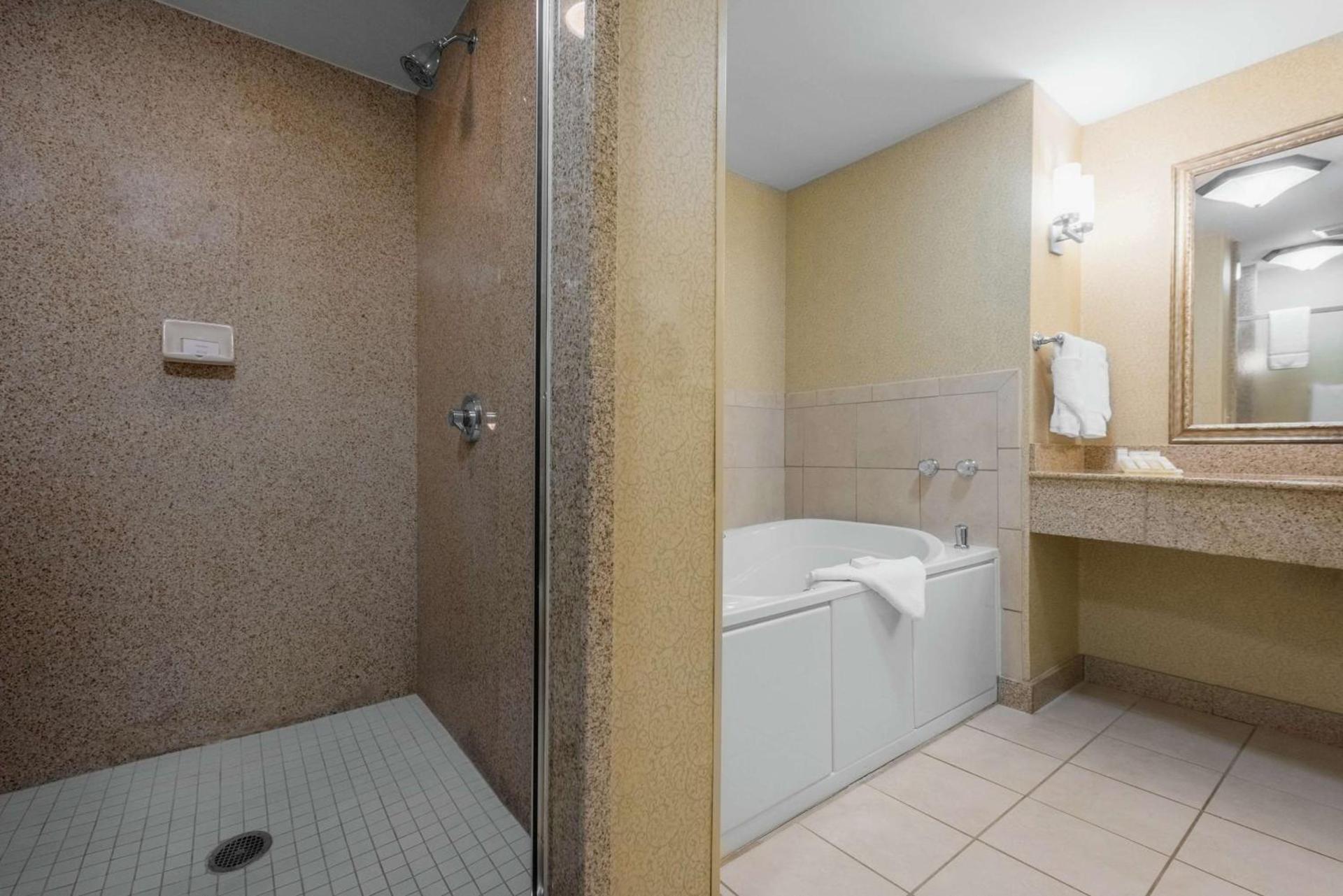 Hilton Garden Inn Meridian photo 28