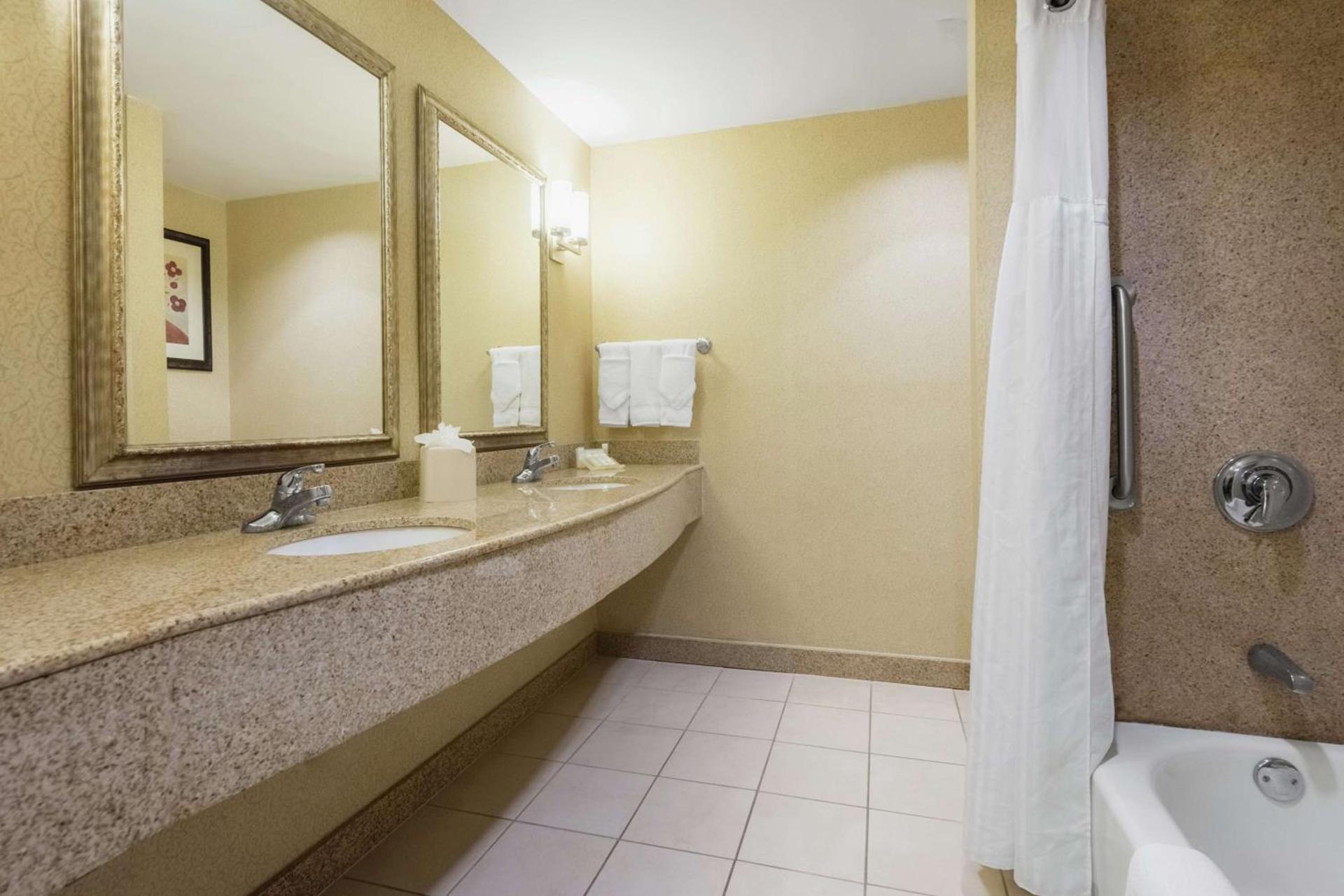 Hilton Garden Inn Meridian photo 36
