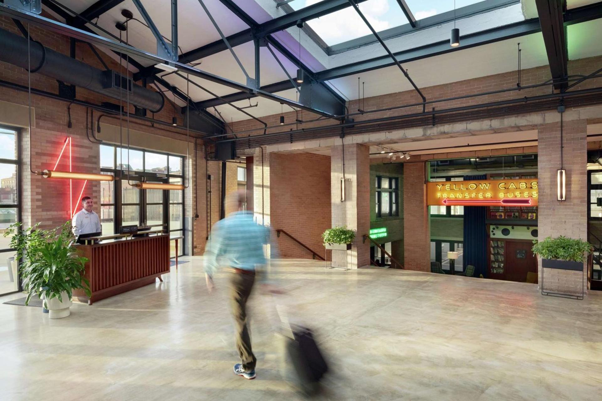 The Central Station Memphis, Curio Collection By Hilton photo 2