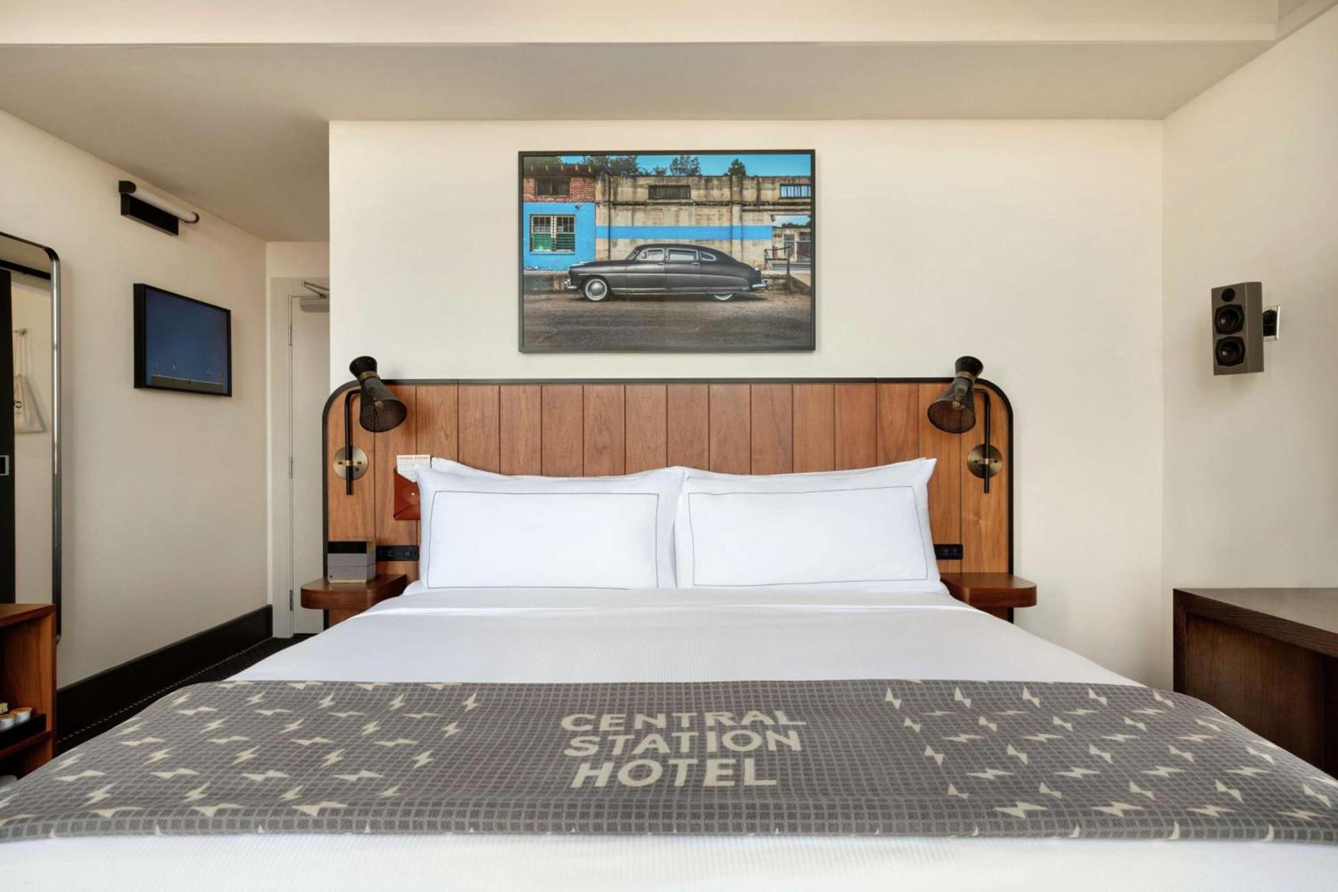 The Central Station Memphis, Curio Collection By Hilton photo 17