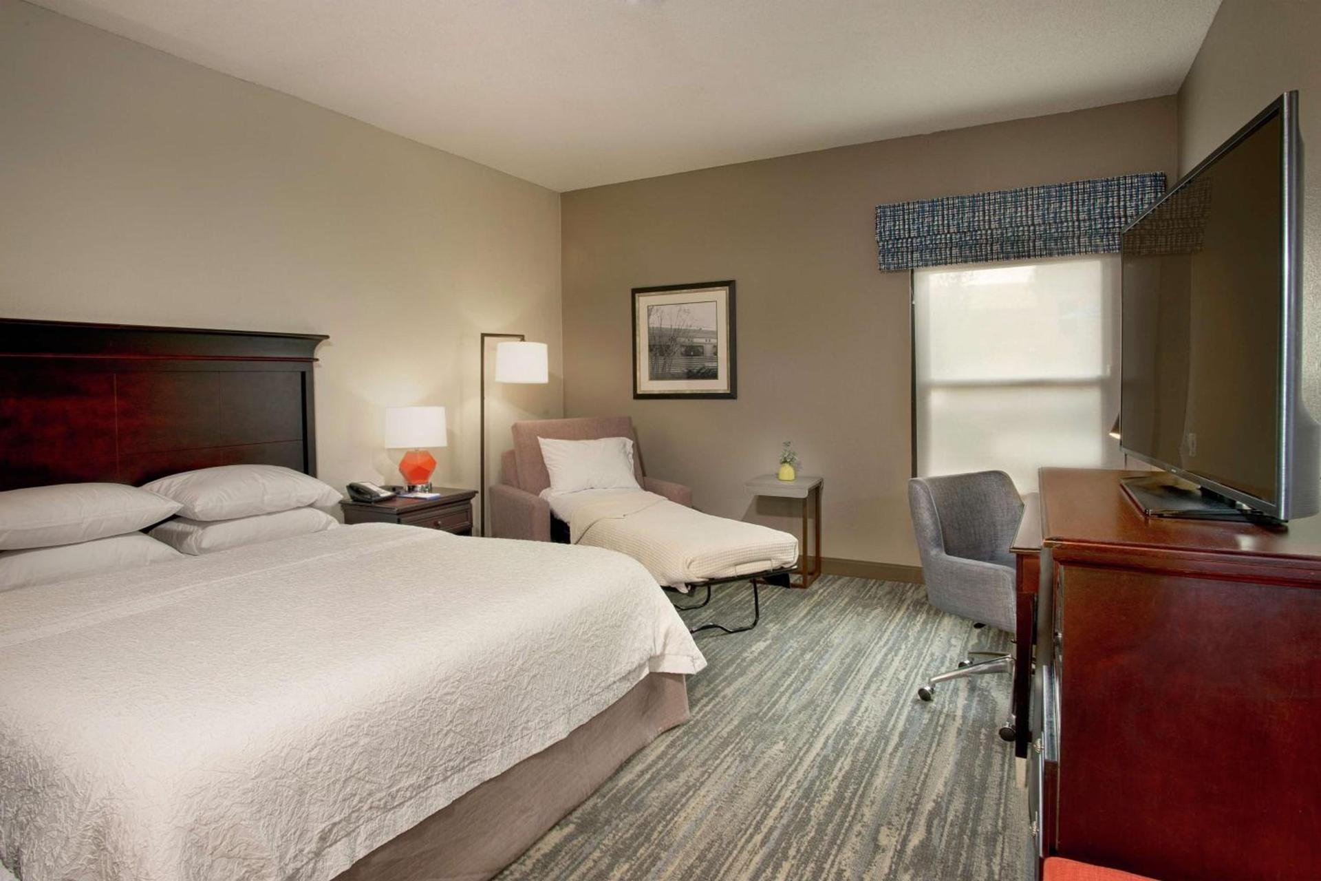 Hampton Inn Memphis/Collierville photo 21
