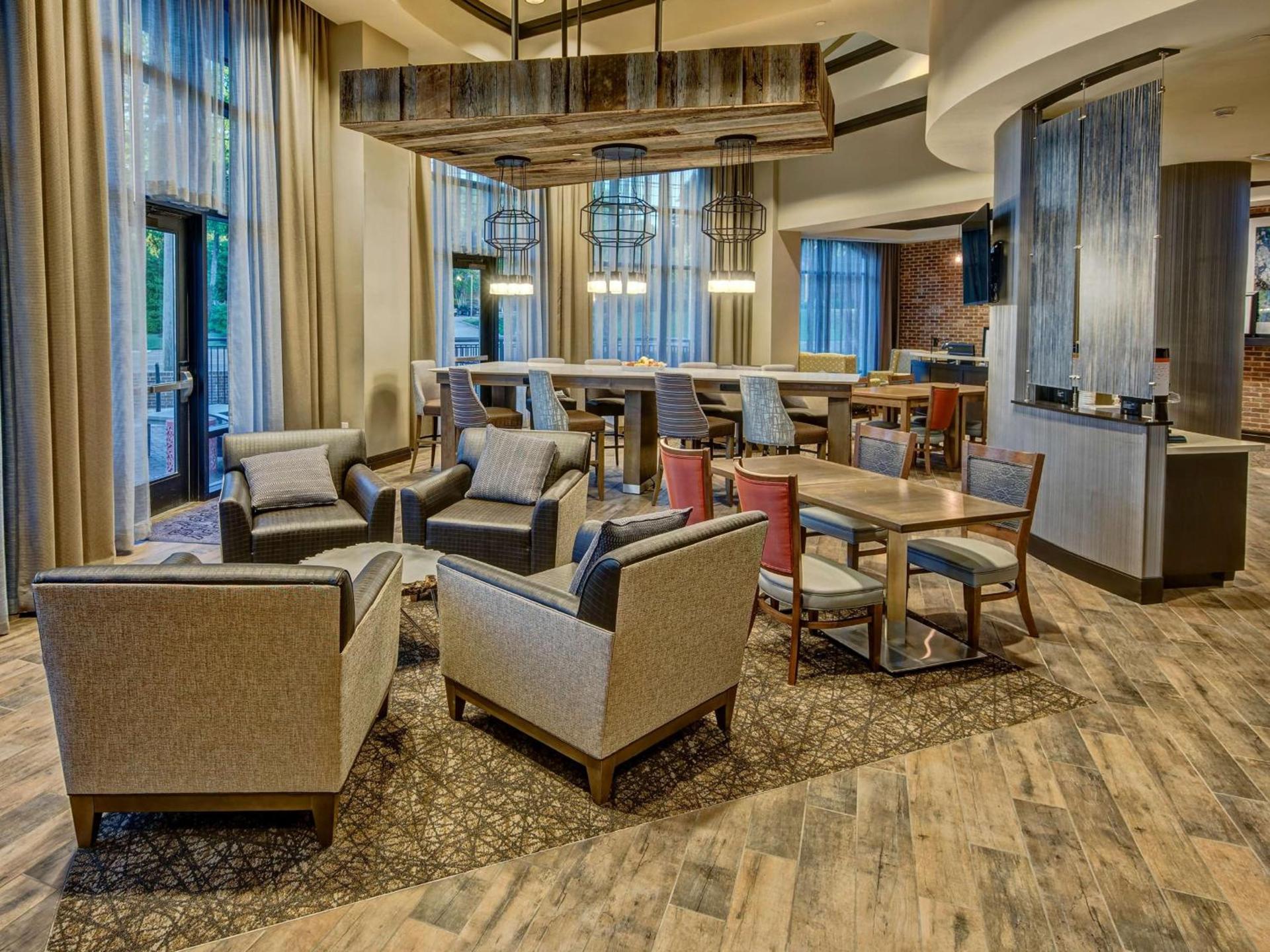 Hampton Inn & Suites Memphis Germantown photo 11