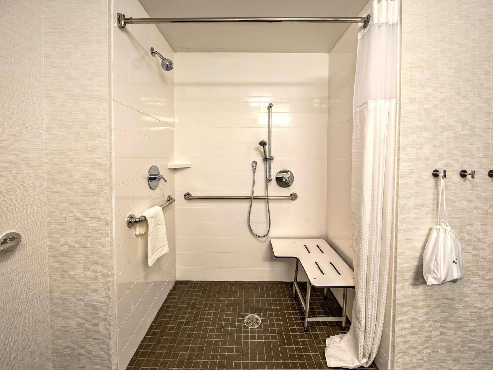 Hampton Inn & Suites Memphis Germantown photo 27