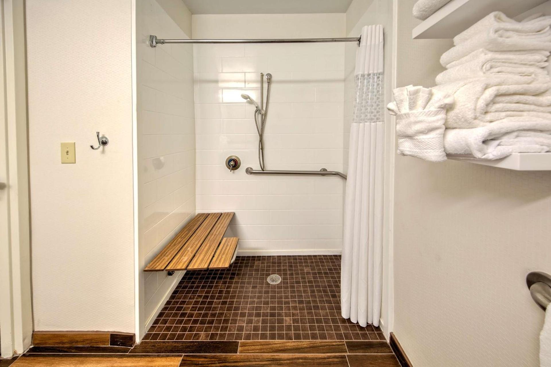 Hampton Inn Memphis / Southaven photo 9