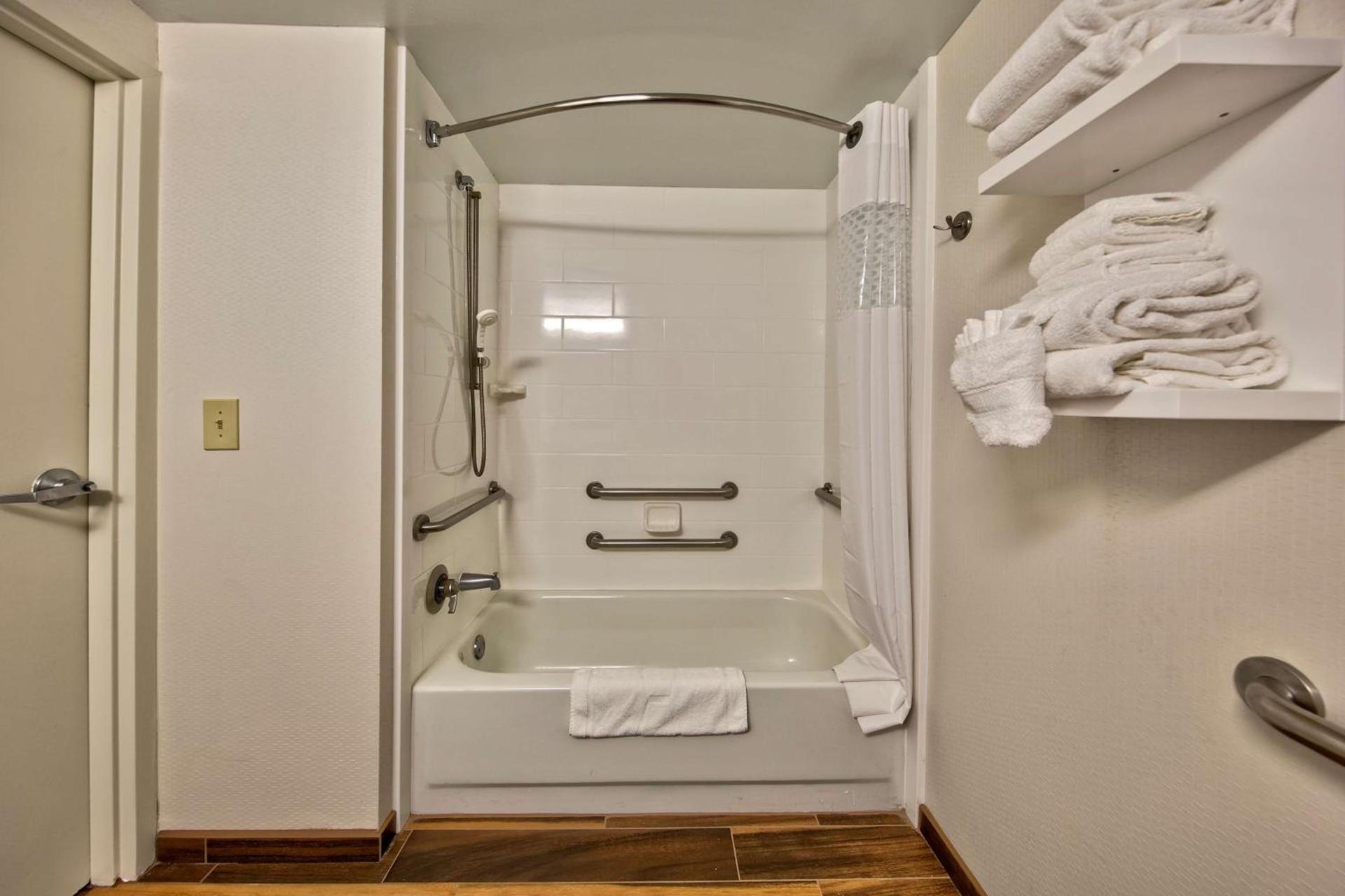Hampton Inn Memphis / Southaven photo 17