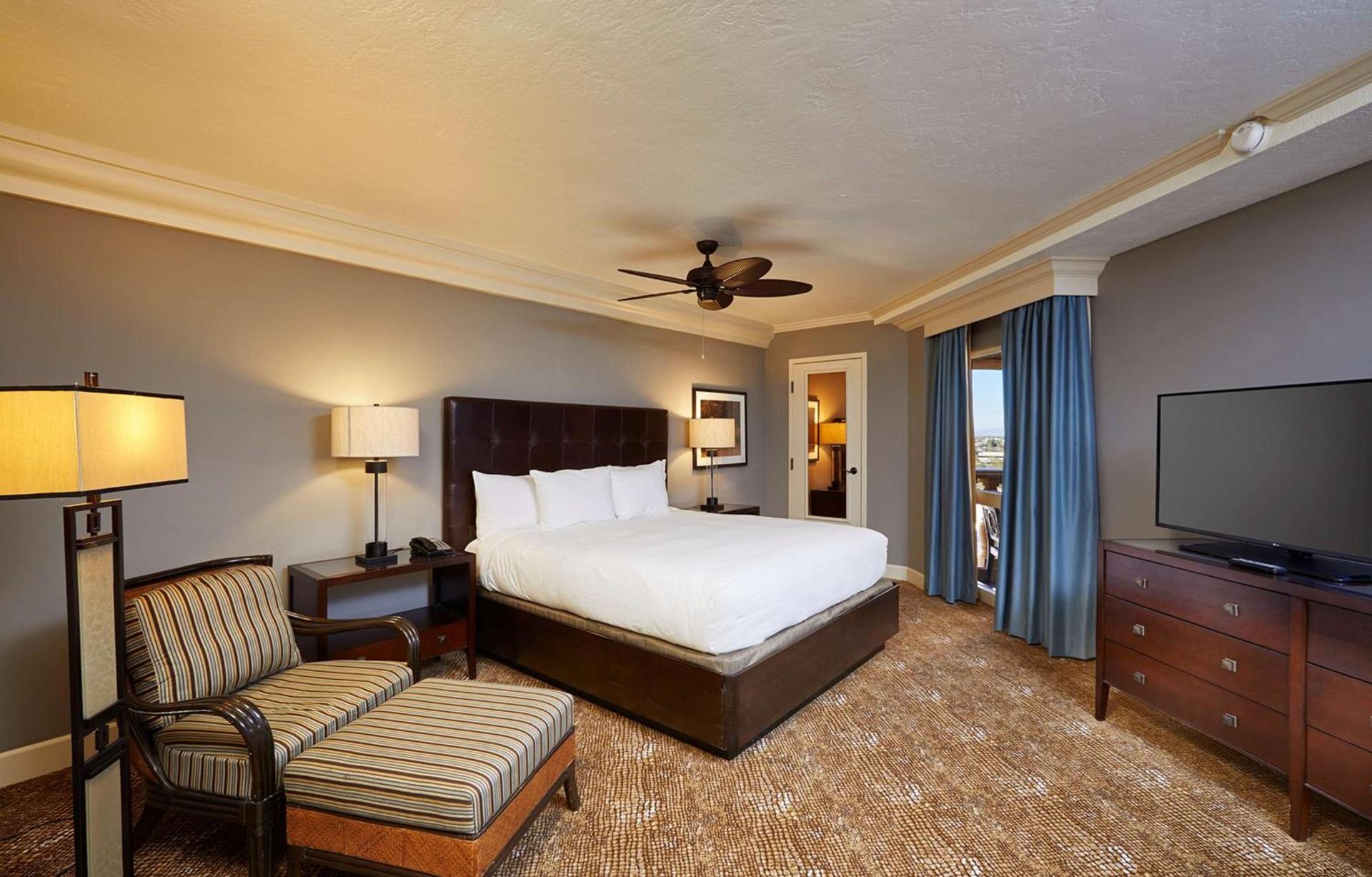 Doubletree by Hilton Phoenix Mesa photo 44
