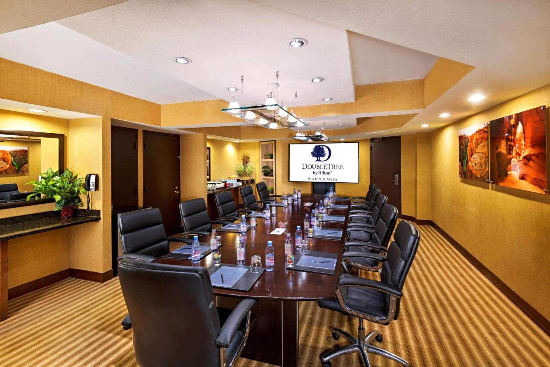 Doubletree by Hilton Phoenix Mesa photo 65