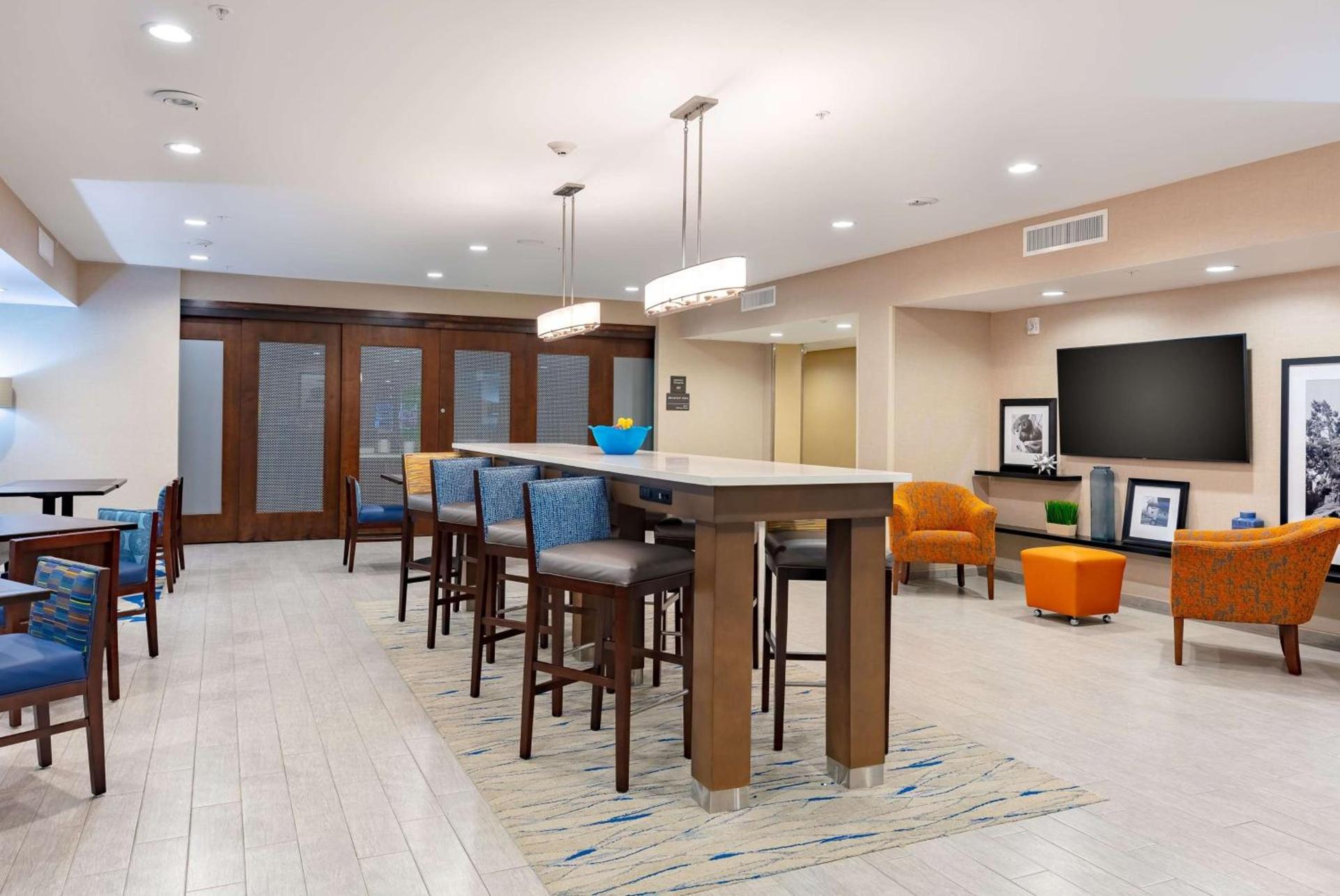Hampton Inn Wetumpka photo 4