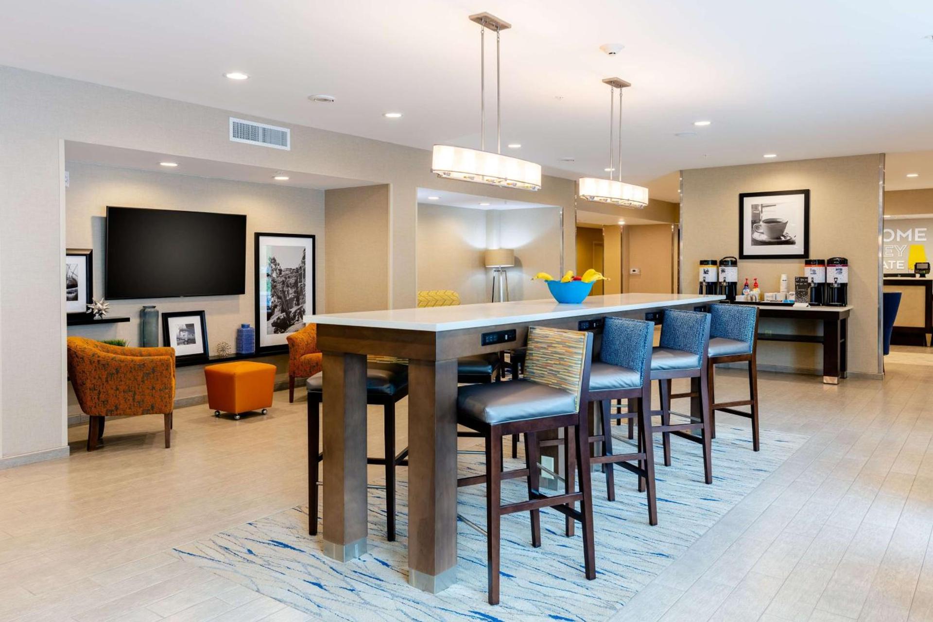Hampton Inn Wetumpka photo 6