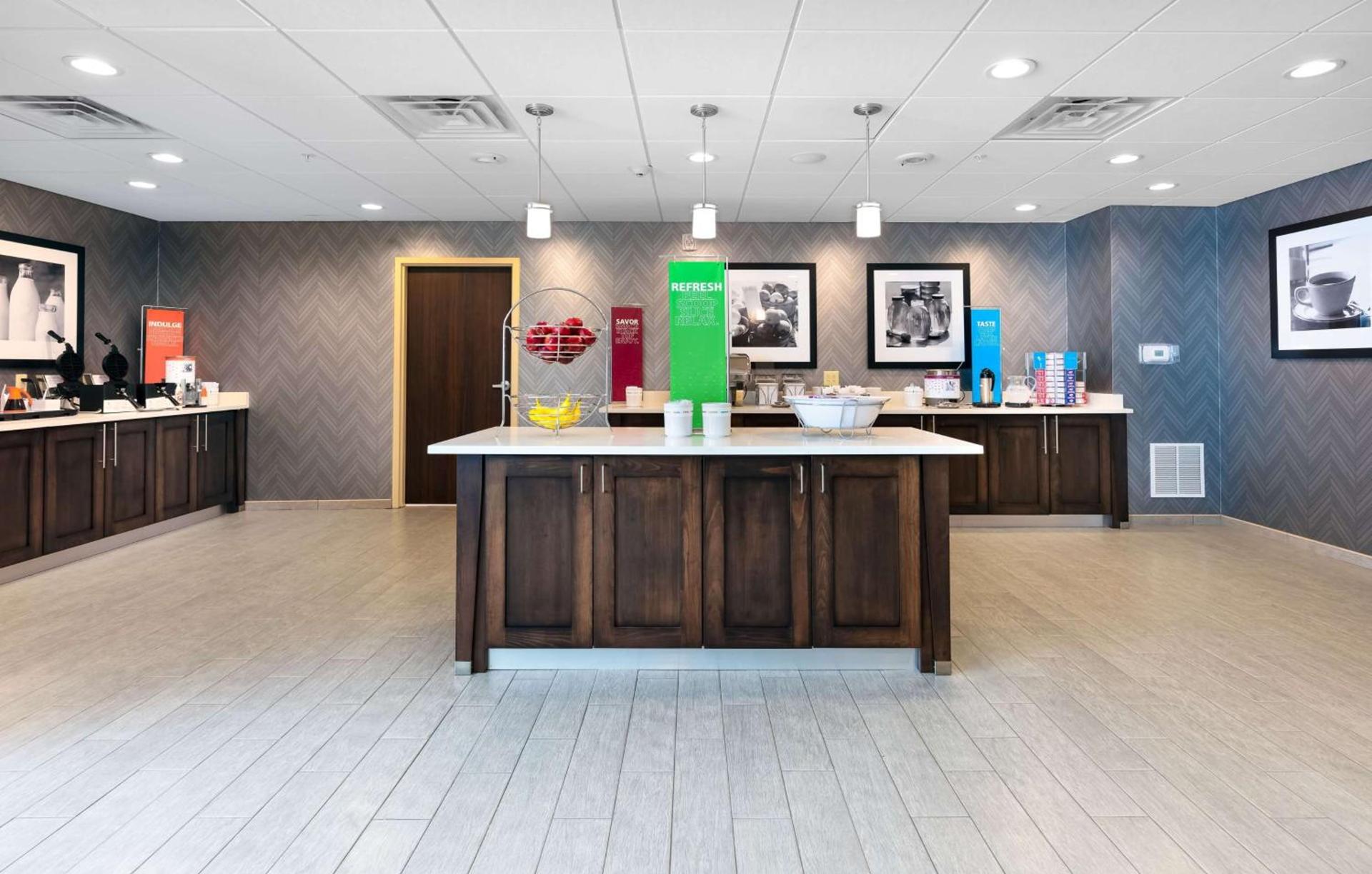 Hampton Inn Wetumpka photo 11