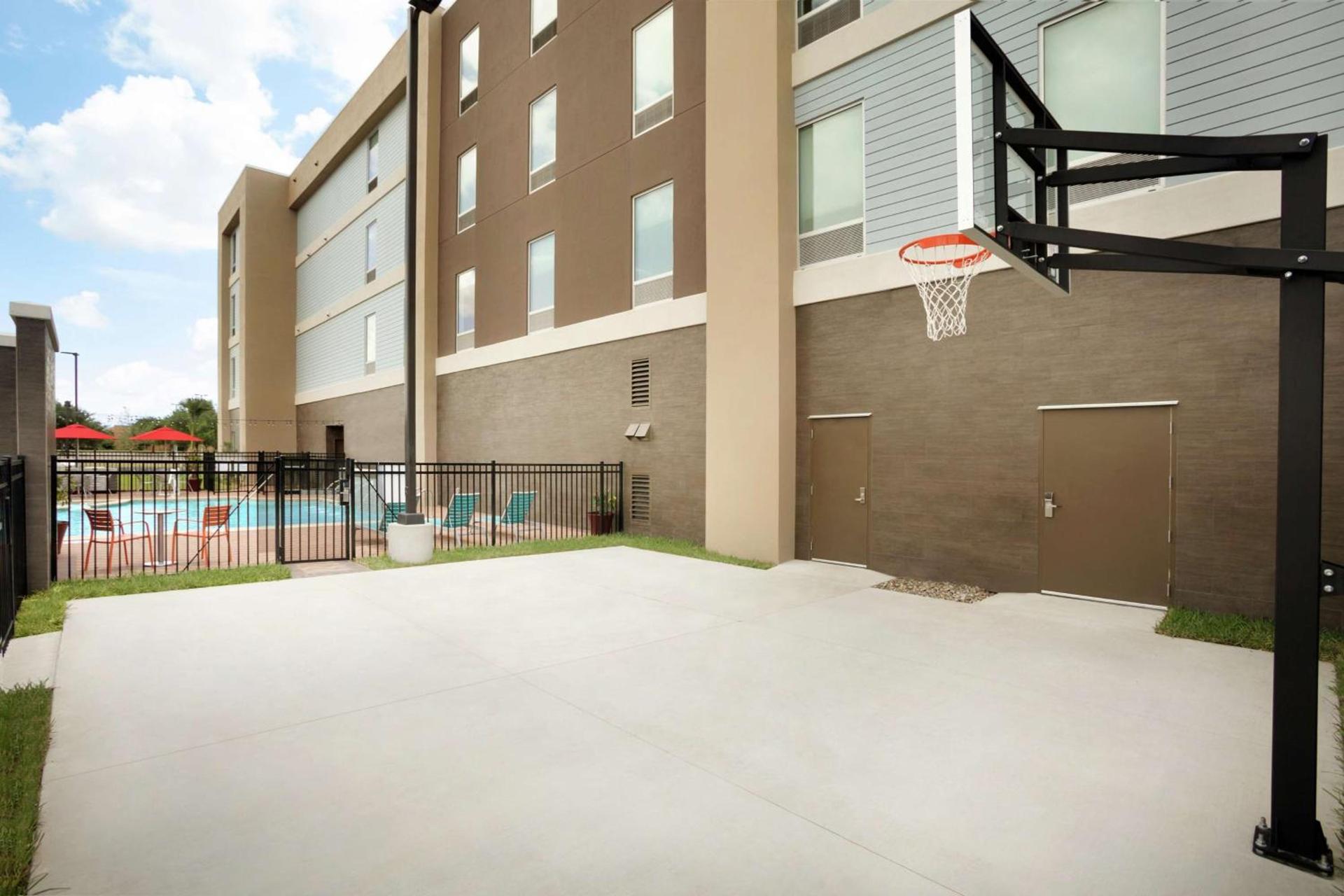 Home2 Suites By Hilton McAllen photo 41