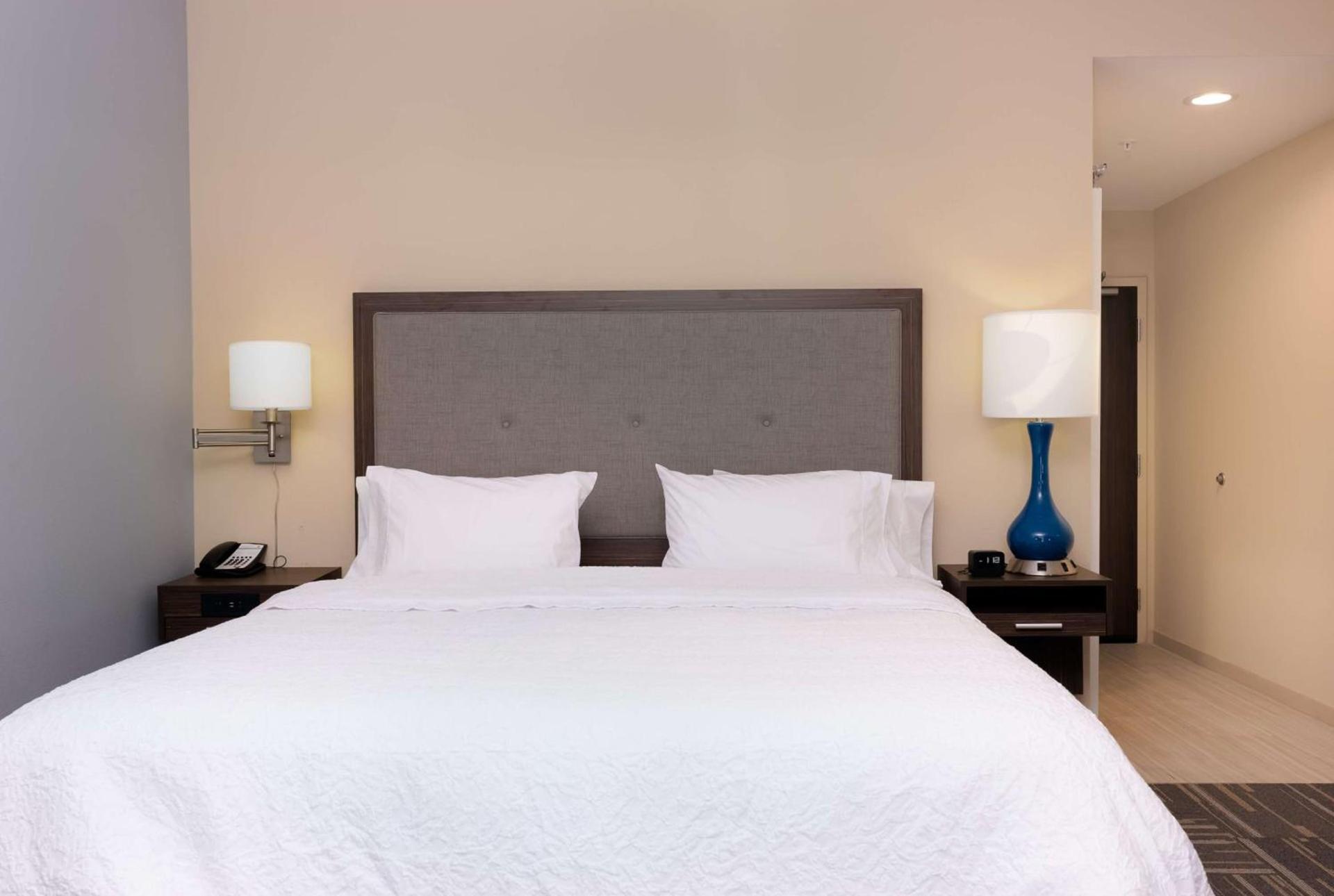 Hampton Inn Wetumpka photo 24