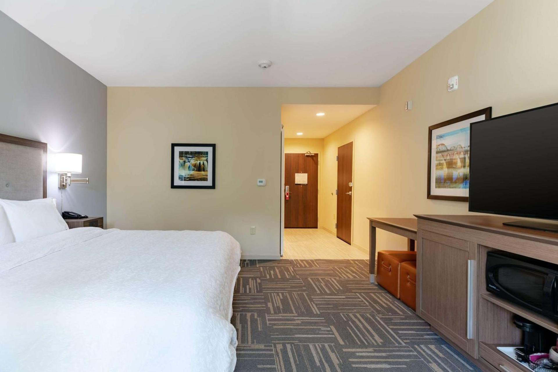 Hampton Inn Wetumpka photo 39