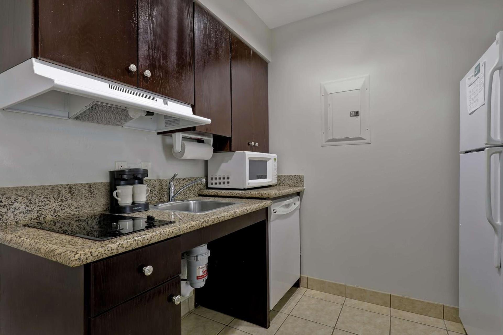 Homewood Suites by Hilton McAllen photo 40