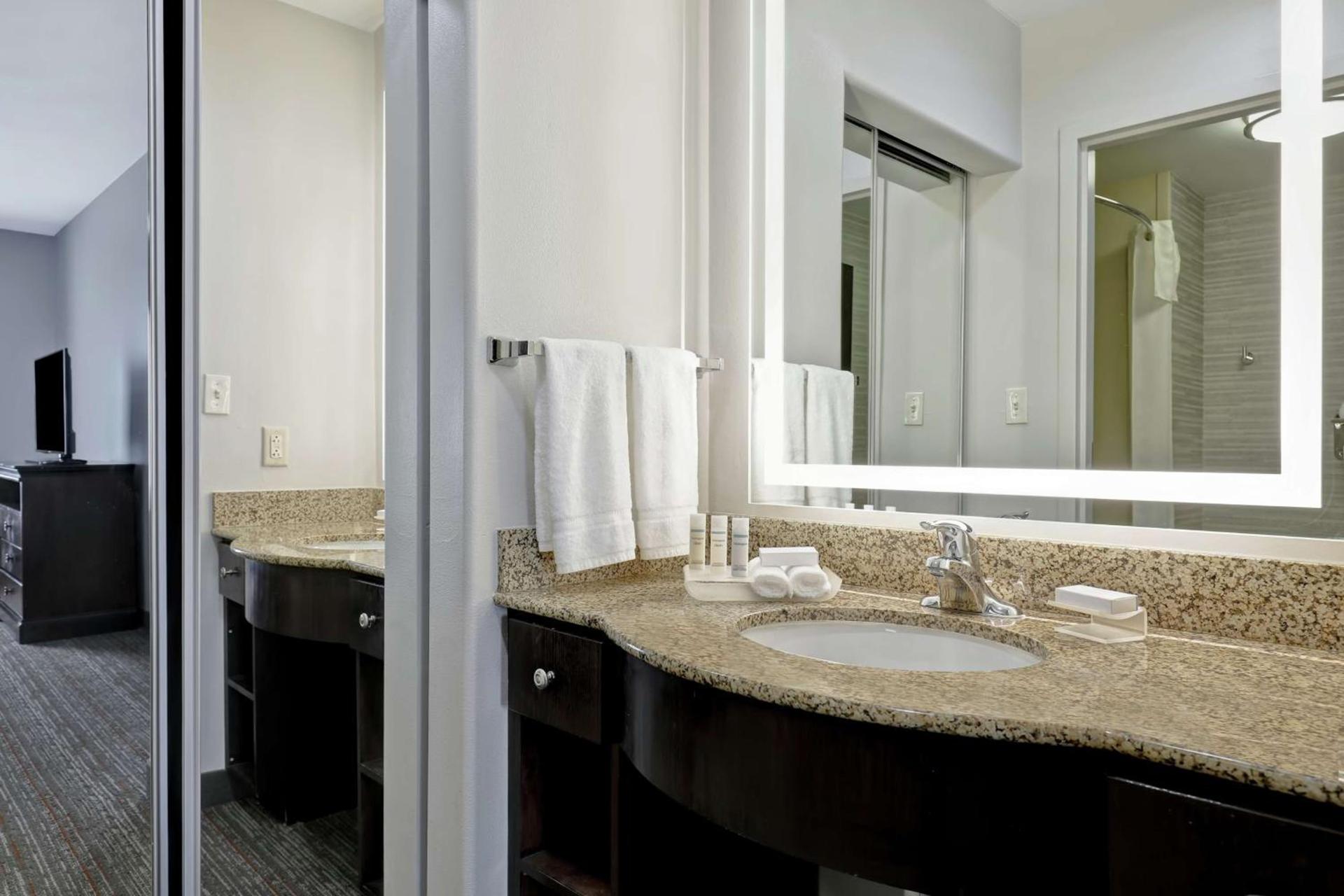 Homewood Suites by Hilton McAllen photo 43