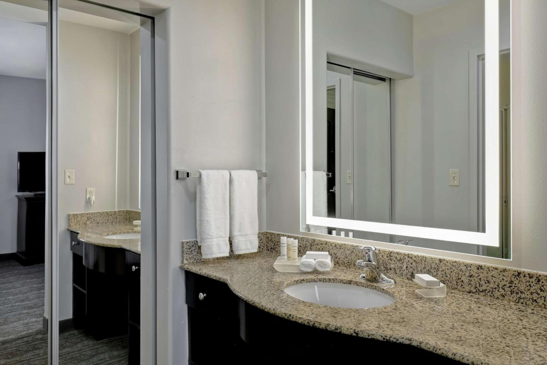 Homewood Suites by Hilton McAllen photo 45