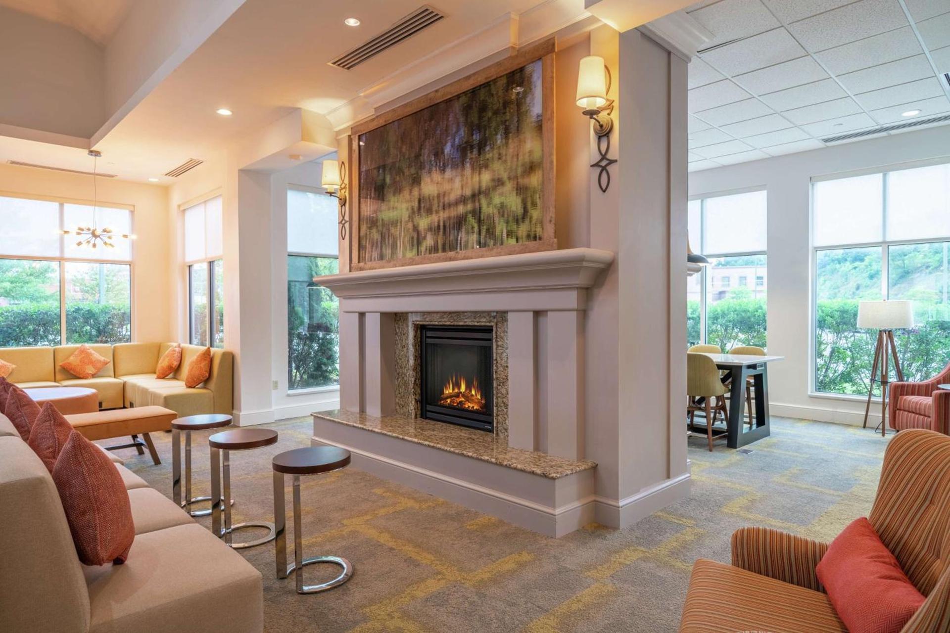 Hilton Garden Inn Morgantown photo 5