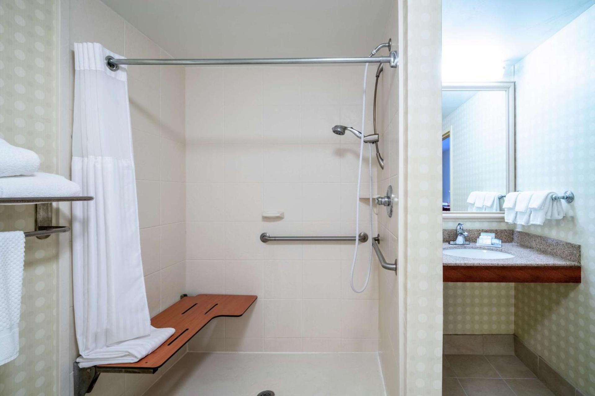 Hilton Garden Inn Morgantown photo 9
